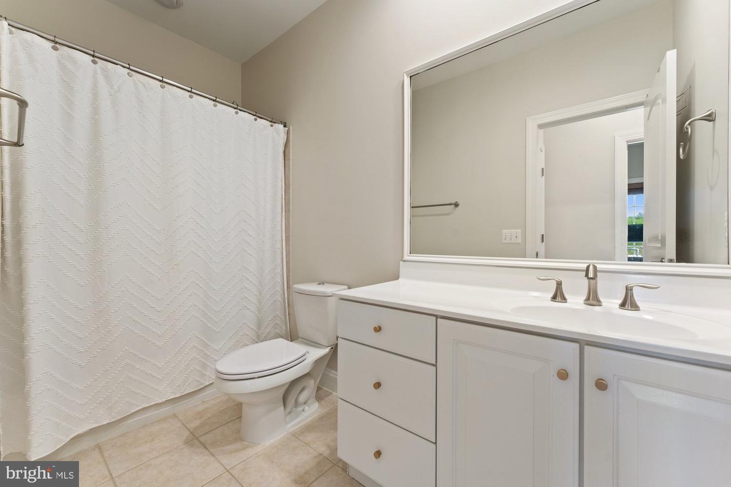 2791 MARYWOOD OAKS LN, VIENNA, Virginia 22181, 4 Bedrooms Bedrooms, ,3 BathroomsBathrooms,Residential,For sale,2791 MARYWOOD OAKS LN,VAFX2236580 MLS # VAFX2236580
