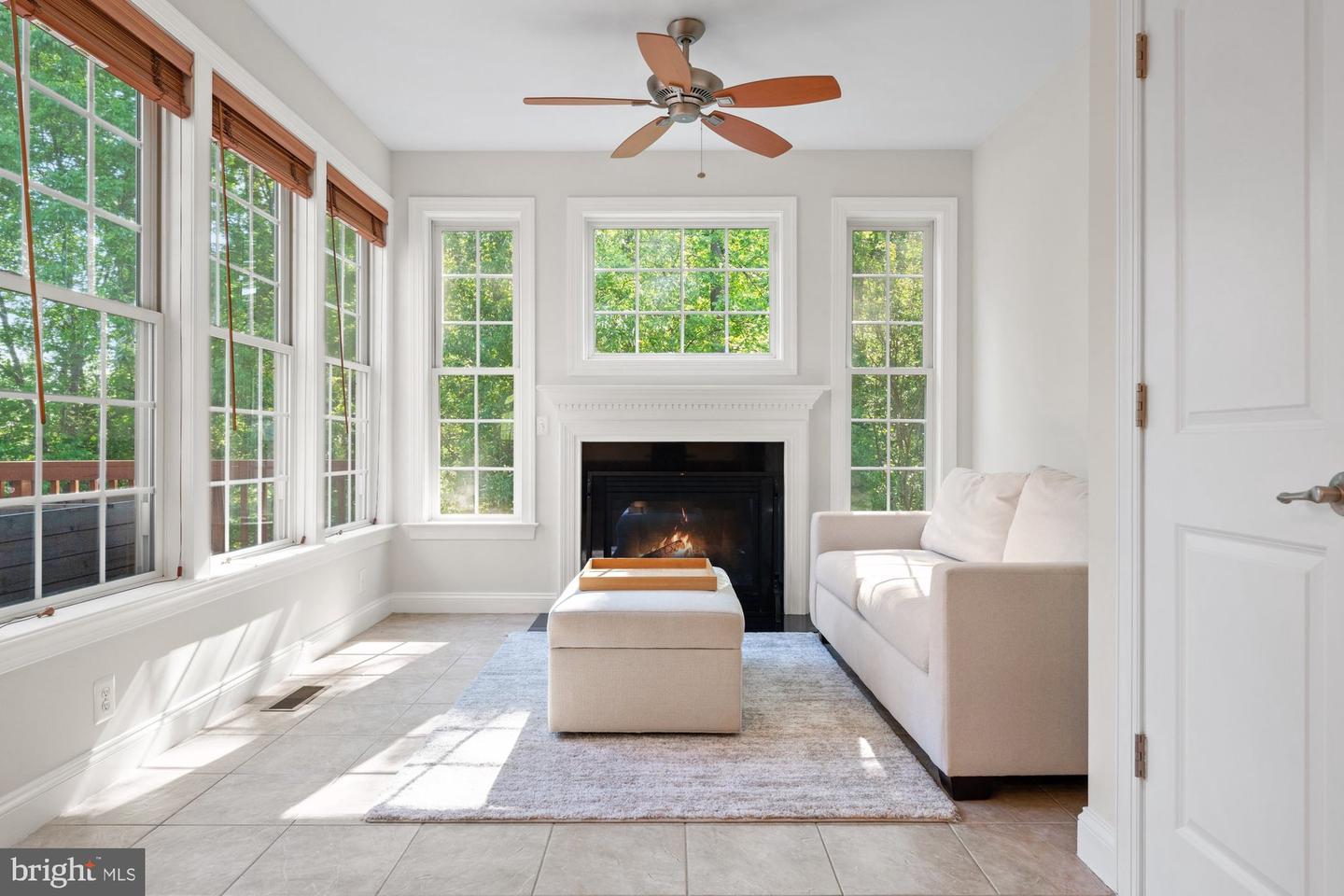 2791 MARYWOOD OAKS LN, VIENNA, Virginia 22181, 4 Bedrooms Bedrooms, ,3 BathroomsBathrooms,Residential,For sale,2791 MARYWOOD OAKS LN,VAFX2236580 MLS # VAFX2236580