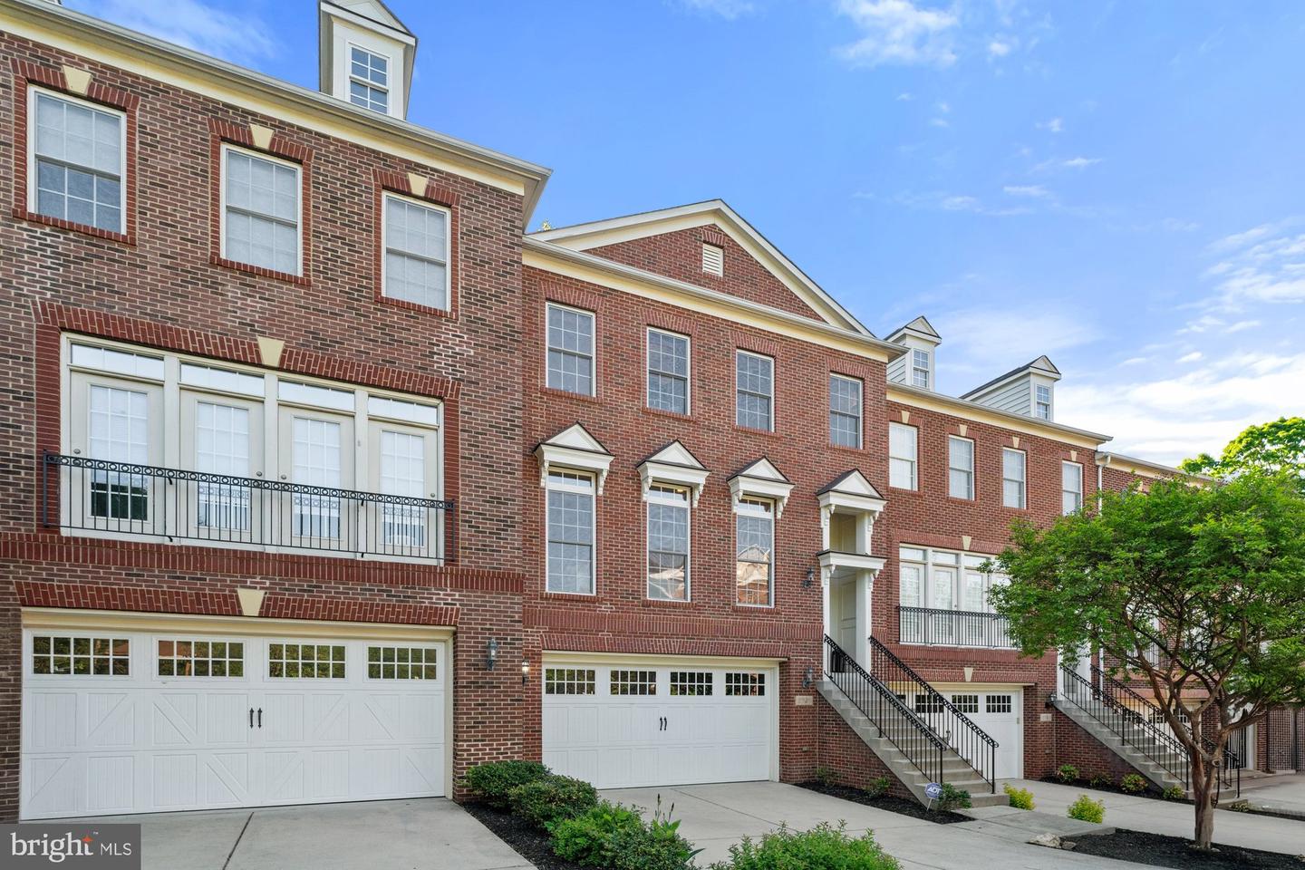 2791 MARYWOOD OAKS LN, VIENNA, Virginia 22181, 4 Bedrooms Bedrooms, ,3 BathroomsBathrooms,Residential,For sale,2791 MARYWOOD OAKS LN,VAFX2236580 MLS # VAFX2236580