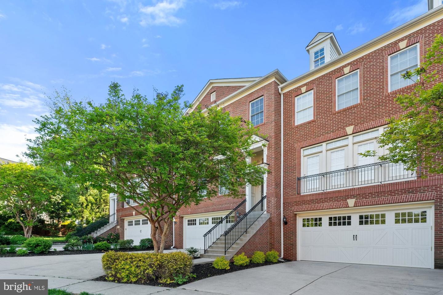 2791 MARYWOOD OAKS LN, VIENNA, Virginia 22181, 4 Bedrooms Bedrooms, ,3 BathroomsBathrooms,Residential,For sale,2791 MARYWOOD OAKS LN,VAFX2236580 MLS # VAFX2236580