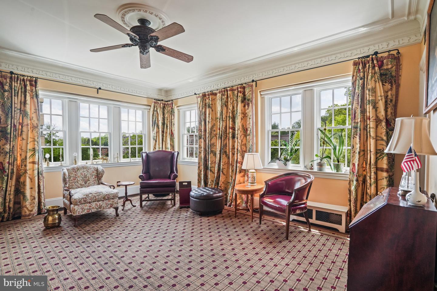 3901 CONNECTICUT AVE NW #402, WASHINGTON, District Of Columbia 20008, 2 Bedrooms Bedrooms, ,2 BathroomsBathrooms,Residential,For sale,3901 CONNECTICUT AVE NW #402,DCDC2197464 MLS # DCDC2197464