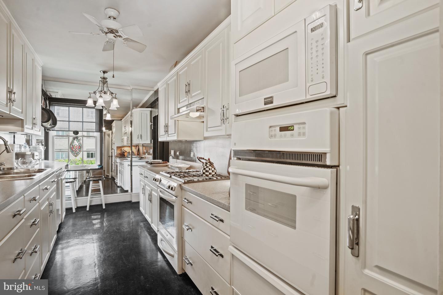 3901 CONNECTICUT AVE NW #402, WASHINGTON, District Of Columbia 20008, 2 Bedrooms Bedrooms, ,2 BathroomsBathrooms,Residential,For sale,3901 CONNECTICUT AVE NW #402,DCDC2197464 MLS # DCDC2197464