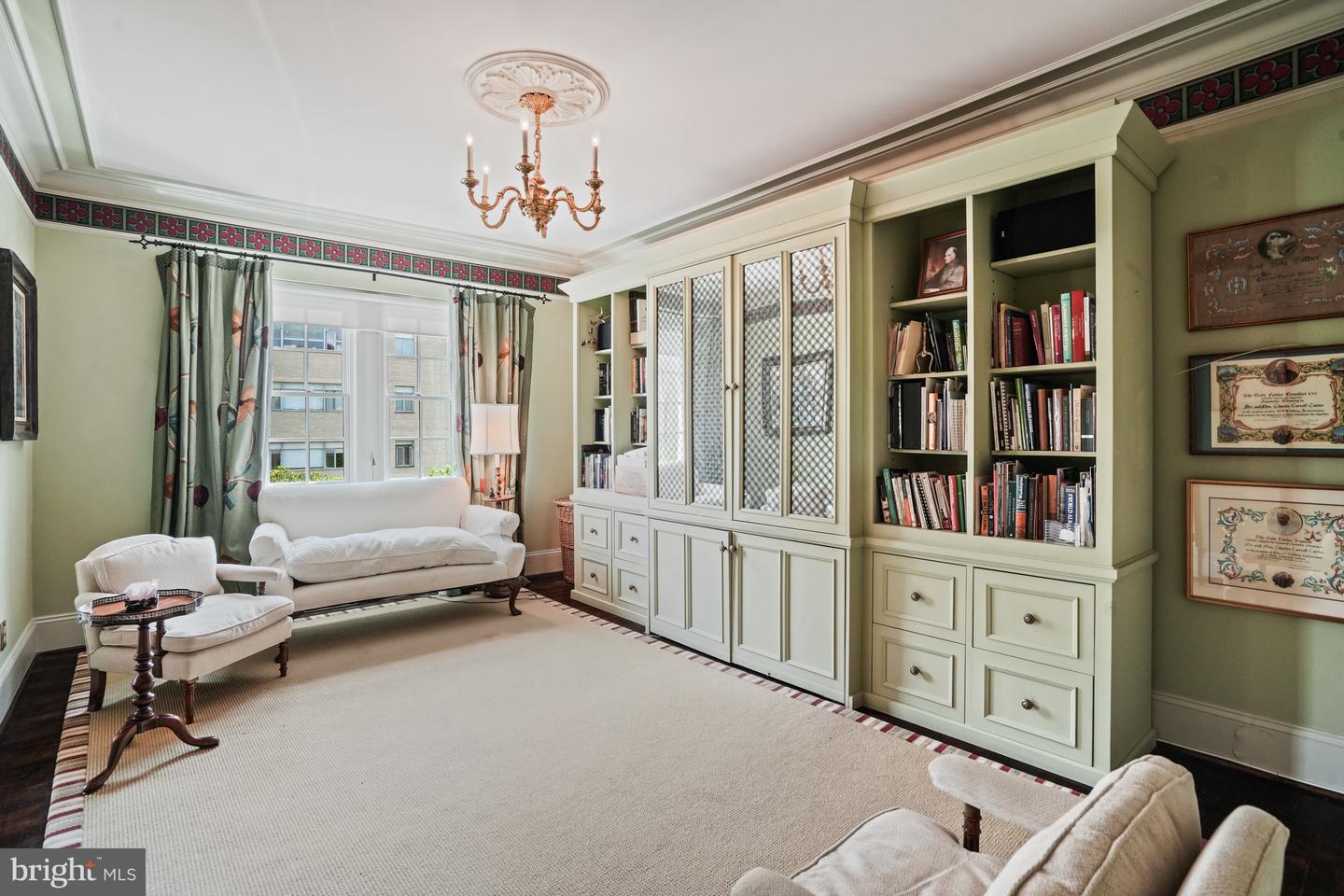 3901 CONNECTICUT AVE NW #402, WASHINGTON, District Of Columbia 20008, 2 Bedrooms Bedrooms, ,2 BathroomsBathrooms,Residential,For sale,3901 CONNECTICUT AVE NW #402,DCDC2197464 MLS # DCDC2197464