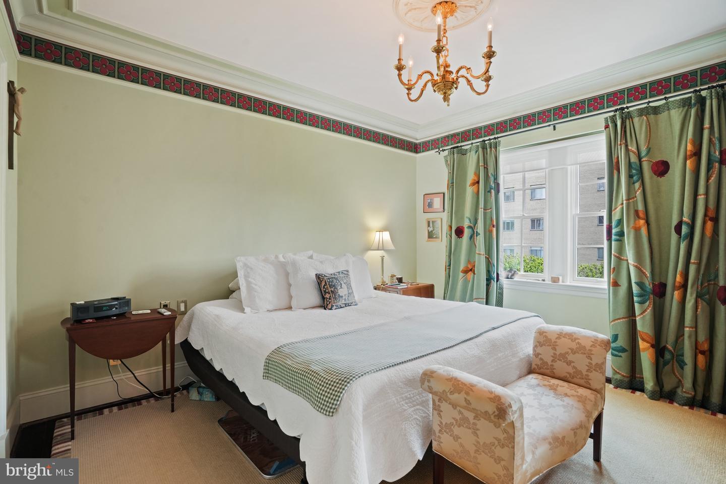 3901 CONNECTICUT AVE NW #402, WASHINGTON, District Of Columbia 20008, 2 Bedrooms Bedrooms, ,2 BathroomsBathrooms,Residential,For sale,3901 CONNECTICUT AVE NW #402,DCDC2197464 MLS # DCDC2197464