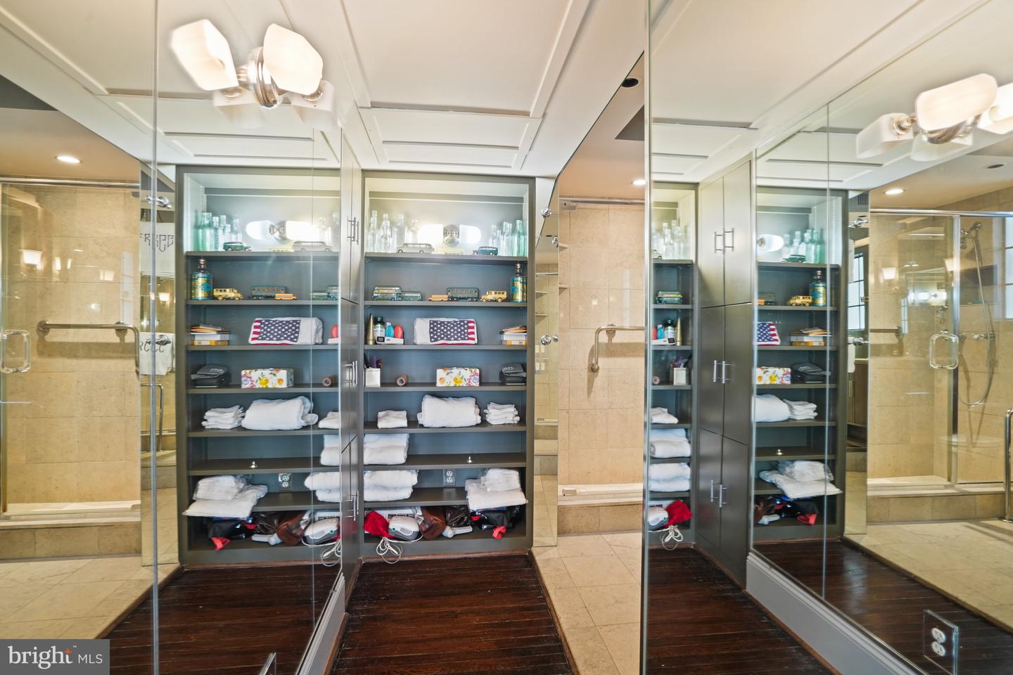 3901 CONNECTICUT AVE NW #402, WASHINGTON, District Of Columbia 20008, 2 Bedrooms Bedrooms, ,2 BathroomsBathrooms,Residential,For sale,3901 CONNECTICUT AVE NW #402,DCDC2197464 MLS # DCDC2197464
