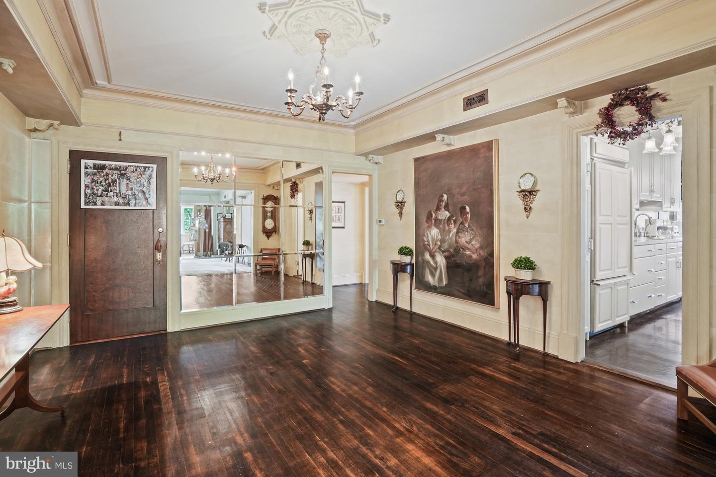 3901 CONNECTICUT AVE NW #402, WASHINGTON, District Of Columbia 20008, 2 Bedrooms Bedrooms, ,2 BathroomsBathrooms,Residential,For sale,3901 CONNECTICUT AVE NW #402,DCDC2197464 MLS # DCDC2197464