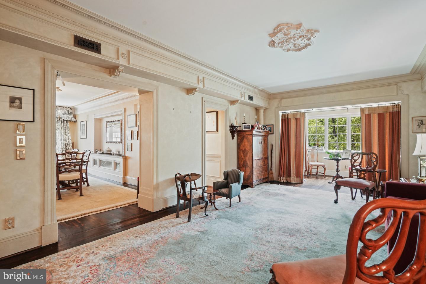 3901 CONNECTICUT AVE NW #402, WASHINGTON, District Of Columbia 20008, 2 Bedrooms Bedrooms, ,2 BathroomsBathrooms,Residential,For sale,3901 CONNECTICUT AVE NW #402,DCDC2197464 MLS # DCDC2197464