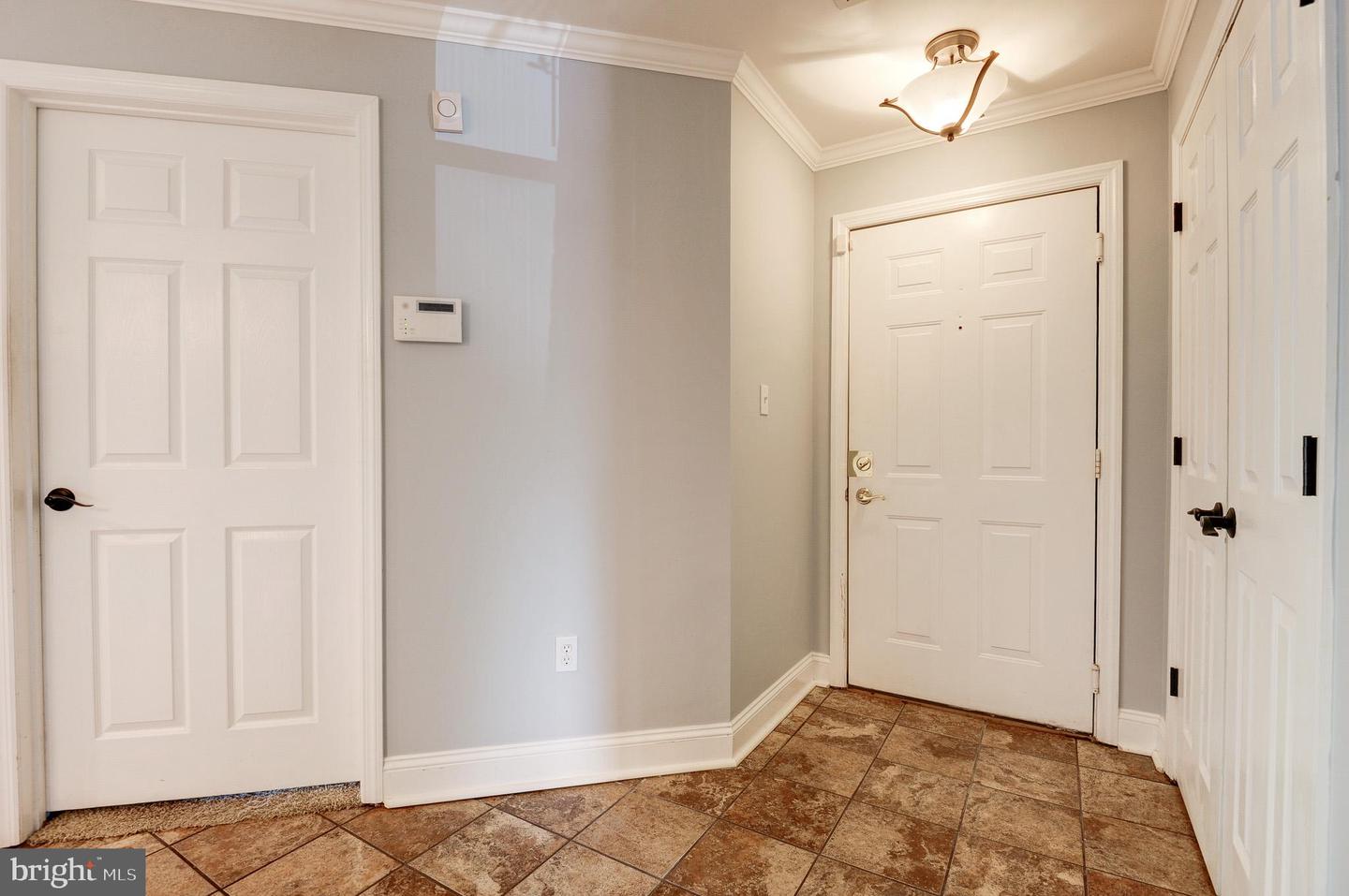 20593 CORNSTALK TER #201, ASHBURN, Virginia 20147, 2 Bedrooms Bedrooms, ,2 BathroomsBathrooms,Residential,For sale,20593 CORNSTALK TER #201,VALO2094826 MLS # VALO2094826