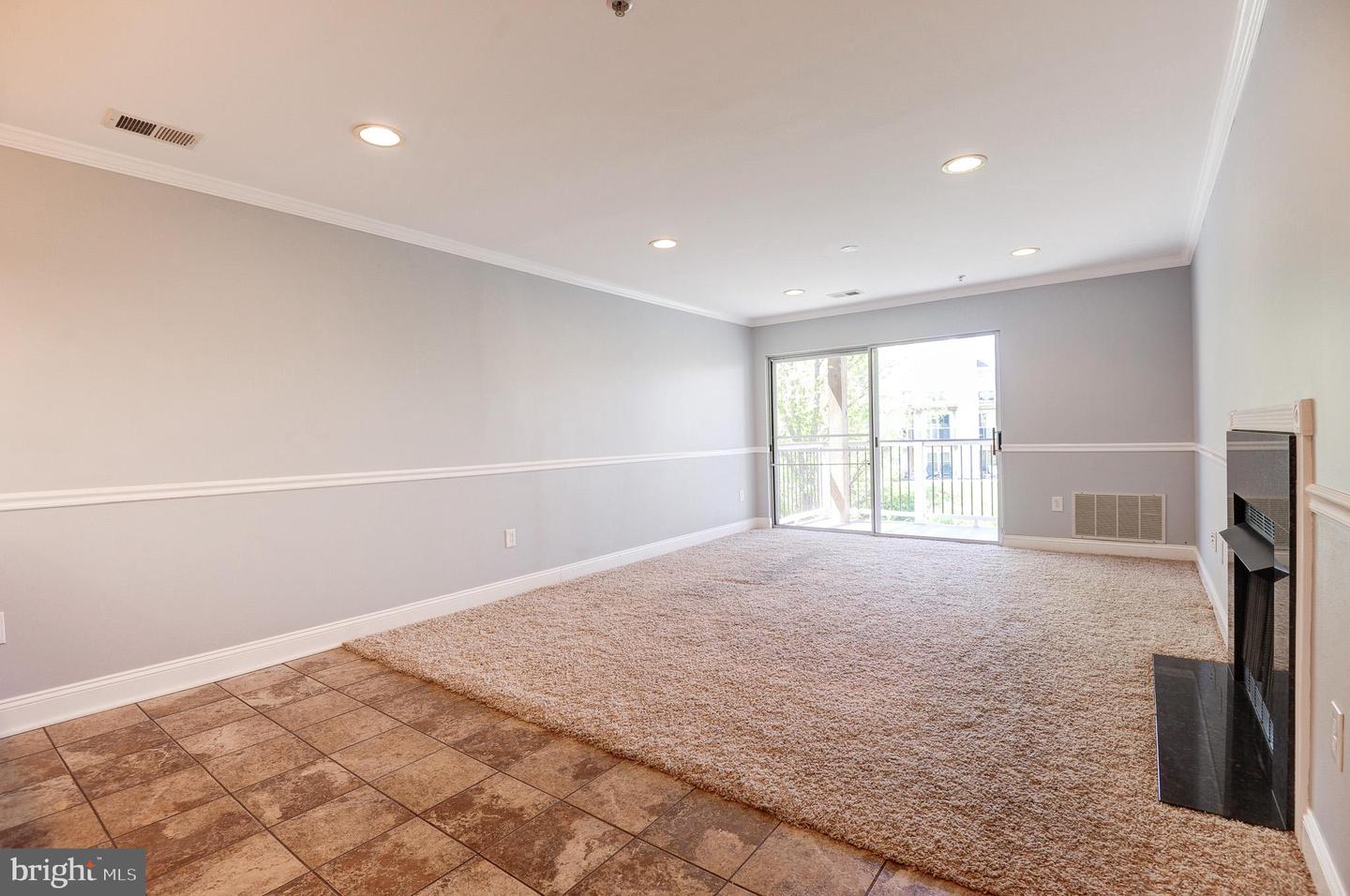 20593 CORNSTALK TER #201, ASHBURN, Virginia 20147, 2 Bedrooms Bedrooms, ,2 BathroomsBathrooms,Residential,For sale,20593 CORNSTALK TER #201,VALO2094826 MLS # VALO2094826