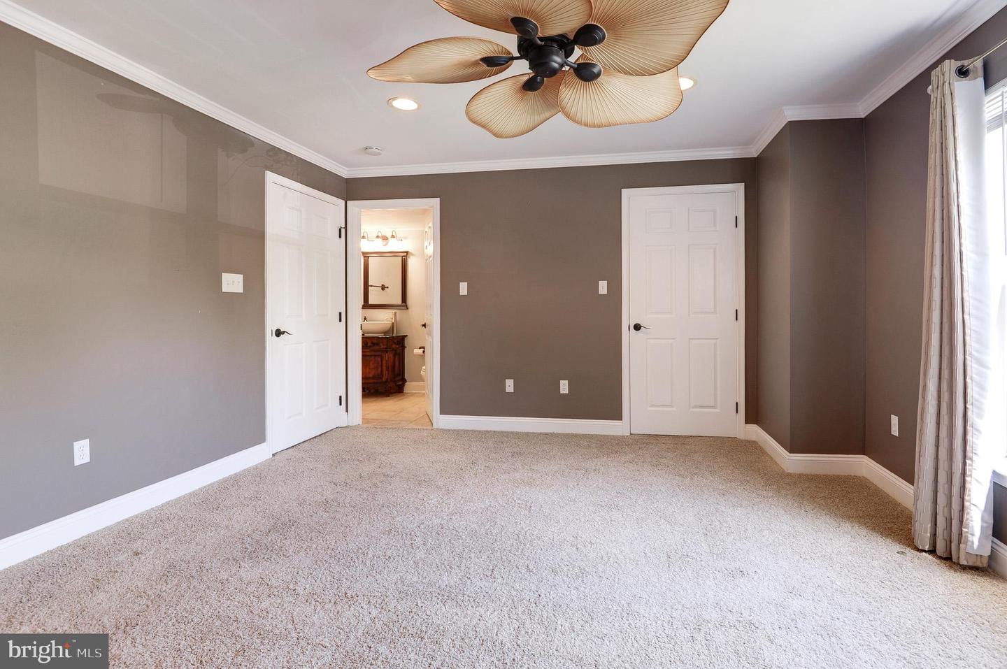 20593 CORNSTALK TER #201, ASHBURN, Virginia 20147, 2 Bedrooms Bedrooms, ,2 BathroomsBathrooms,Residential,For sale,20593 CORNSTALK TER #201,VALO2094826 MLS # VALO2094826