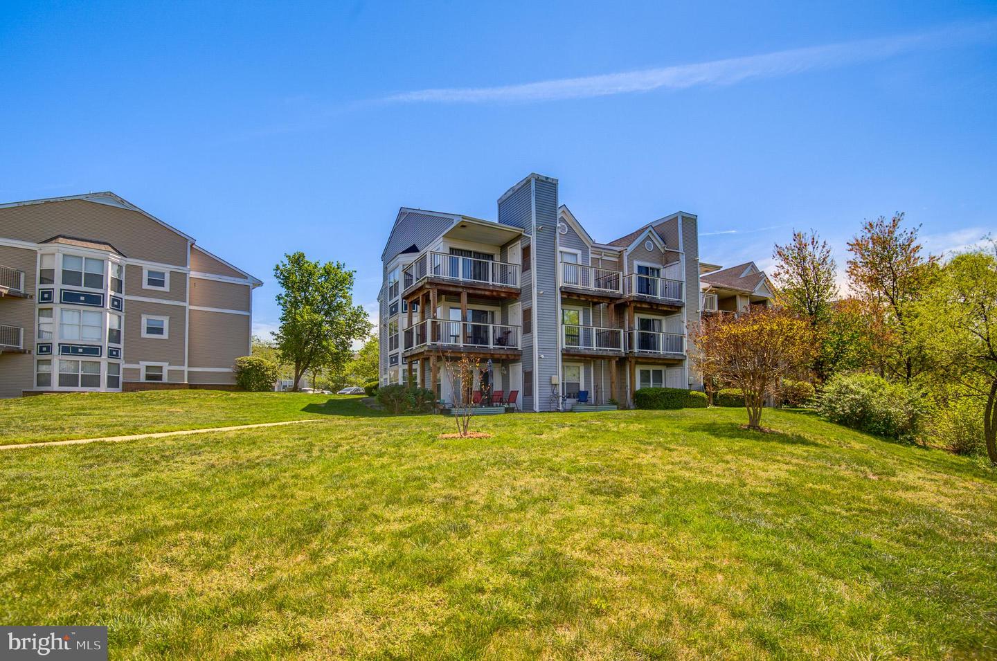 20593 CORNSTALK TER #201, ASHBURN, Virginia 20147, 2 Bedrooms Bedrooms, ,2 BathroomsBathrooms,Residential,For sale,20593 CORNSTALK TER #201,VALO2094826 MLS # VALO2094826