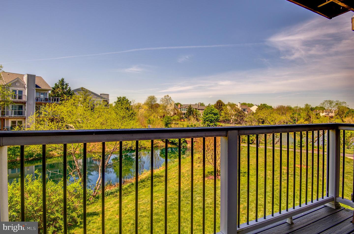 20593 CORNSTALK TER #201, ASHBURN, Virginia 20147, 2 Bedrooms Bedrooms, ,2 BathroomsBathrooms,Residential,For sale,20593 CORNSTALK TER #201,VALO2094826 MLS # VALO2094826