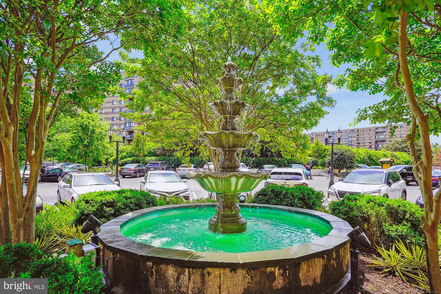 8380 GREENSBORO DR #1012, MCLEAN, Virginia 22102, 3 Bedrooms Bedrooms, ,2 BathroomsBathrooms,Residential,For sale,8380 GREENSBORO DR #1012,VAFX2236898 MLS # VAFX2236898