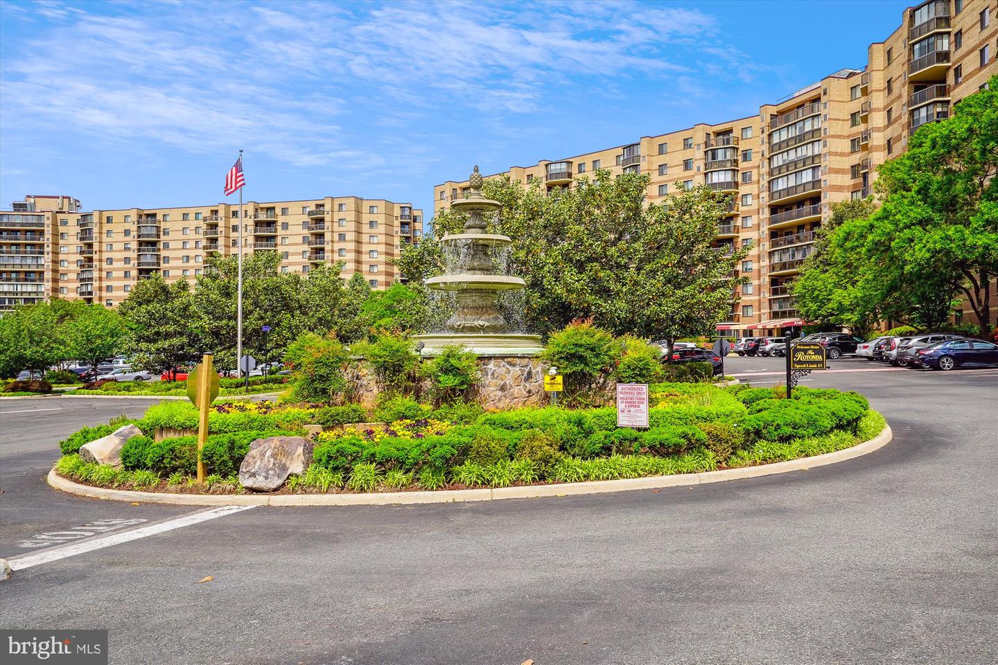 8380 GREENSBORO DR #1012, MCLEAN, Virginia 22102, 3 Bedrooms Bedrooms, ,2 BathroomsBathrooms,Residential,For sale,8380 GREENSBORO DR #1012,VAFX2236898 MLS # VAFX2236898