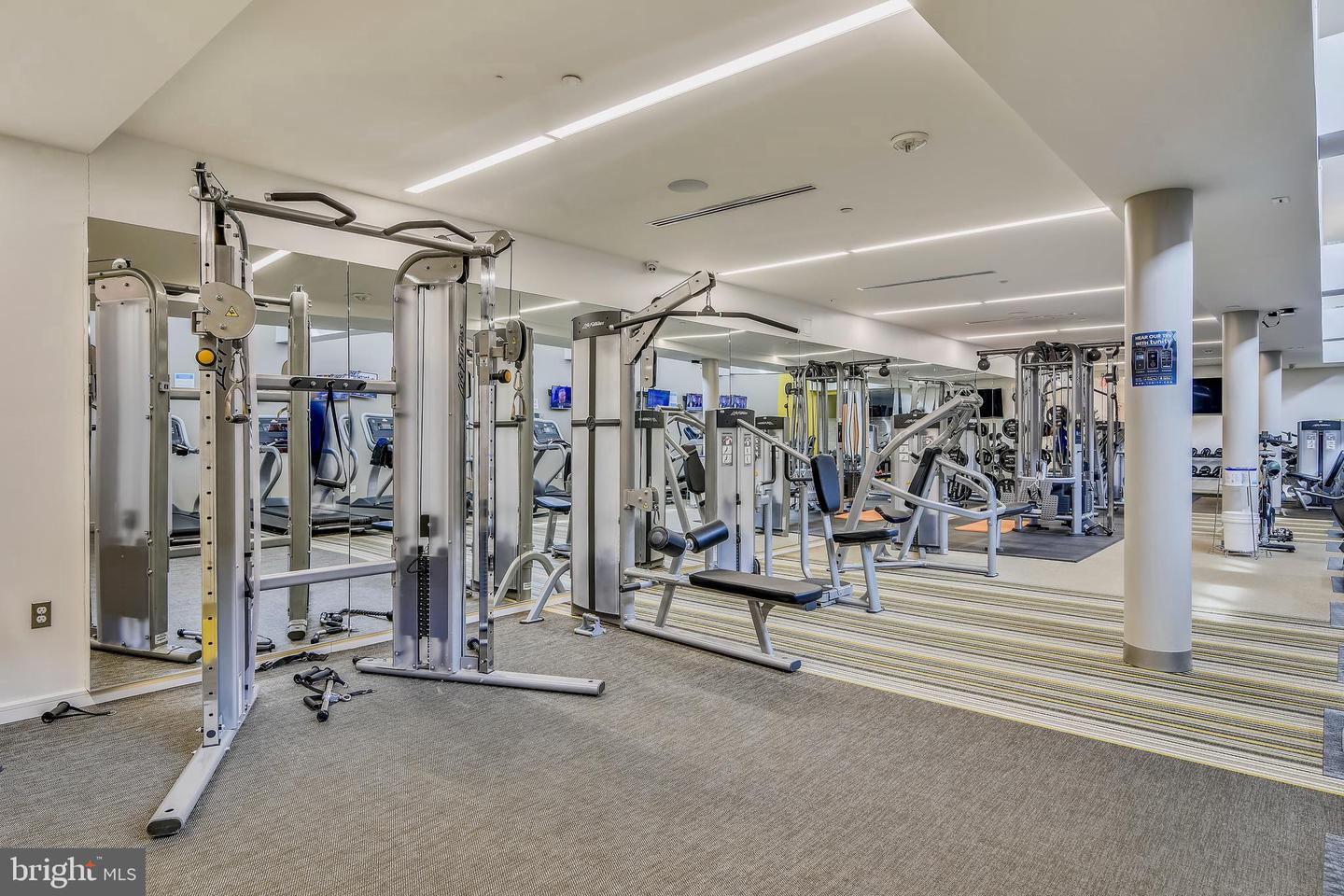 8380 GREENSBORO DR #1012, MCLEAN, Virginia 22102, 3 Bedrooms Bedrooms, ,2 BathroomsBathrooms,Residential,For sale,8380 GREENSBORO DR #1012,VAFX2236898 MLS # VAFX2236898