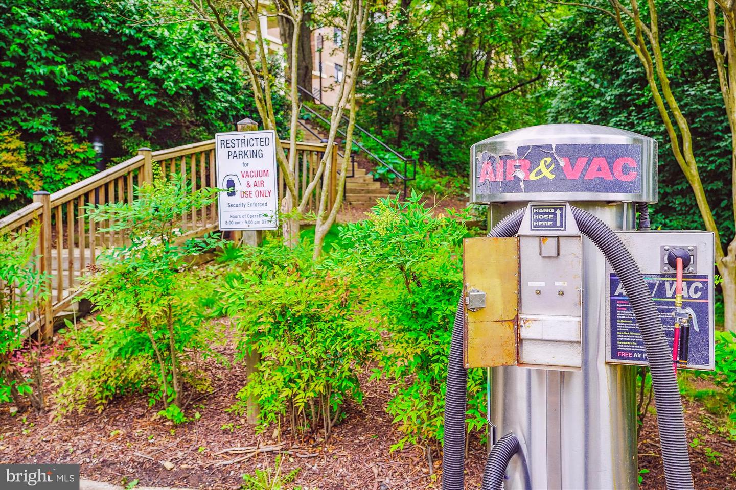 8380 GREENSBORO DR #1012, MCLEAN, Virginia 22102, 3 Bedrooms Bedrooms, ,2 BathroomsBathrooms,Residential,For sale,8380 GREENSBORO DR #1012,VAFX2236898 MLS # VAFX2236898