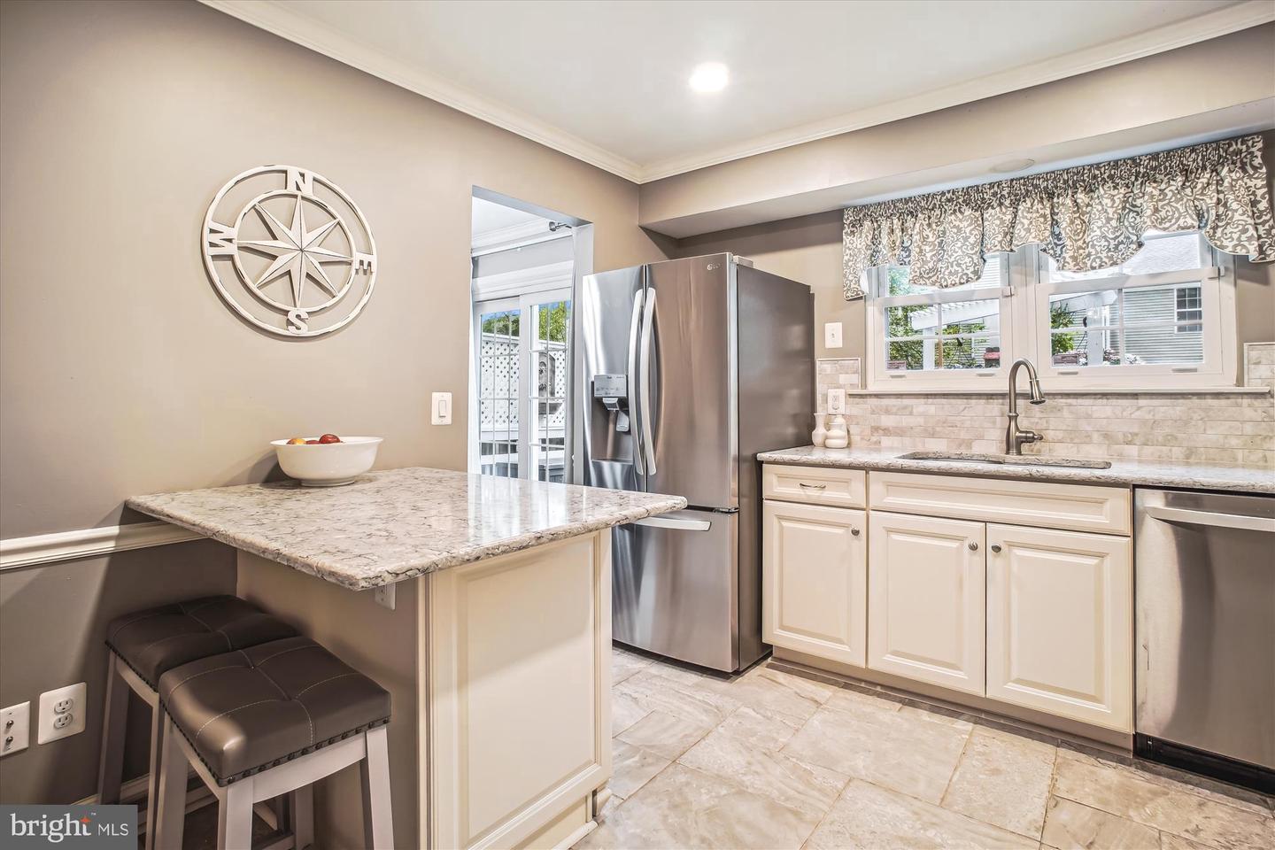 13492 FOXLEASE, OAK HILL, Virginia 20171, 2 Bedrooms Bedrooms, ,2 BathroomsBathrooms,Residential,For sale,13492 FOXLEASE,VAFX2236926 MLS # VAFX2236926