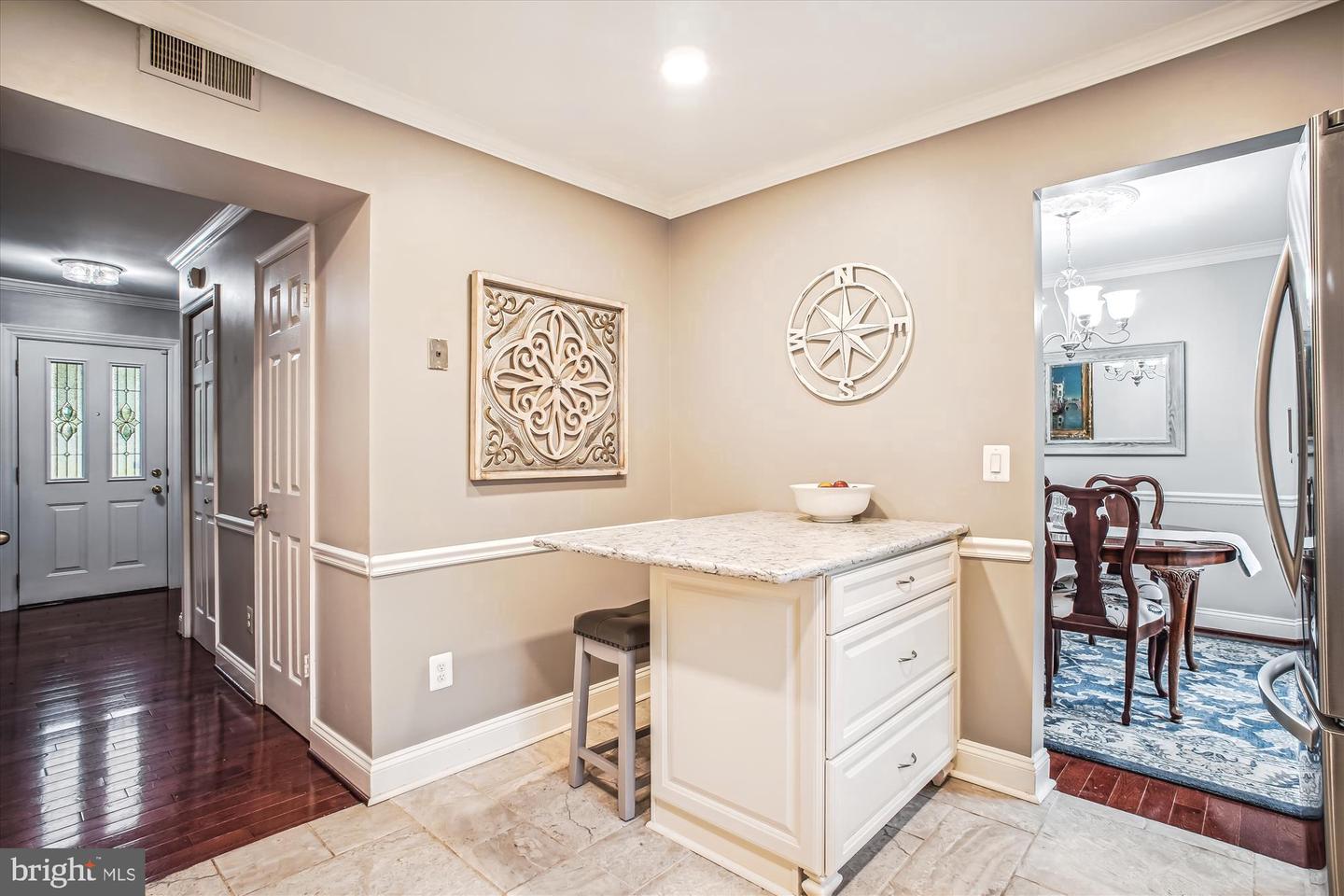 13492 FOXLEASE, OAK HILL, Virginia 20171, 2 Bedrooms Bedrooms, ,2 BathroomsBathrooms,Residential,For sale,13492 FOXLEASE,VAFX2236926 MLS # VAFX2236926