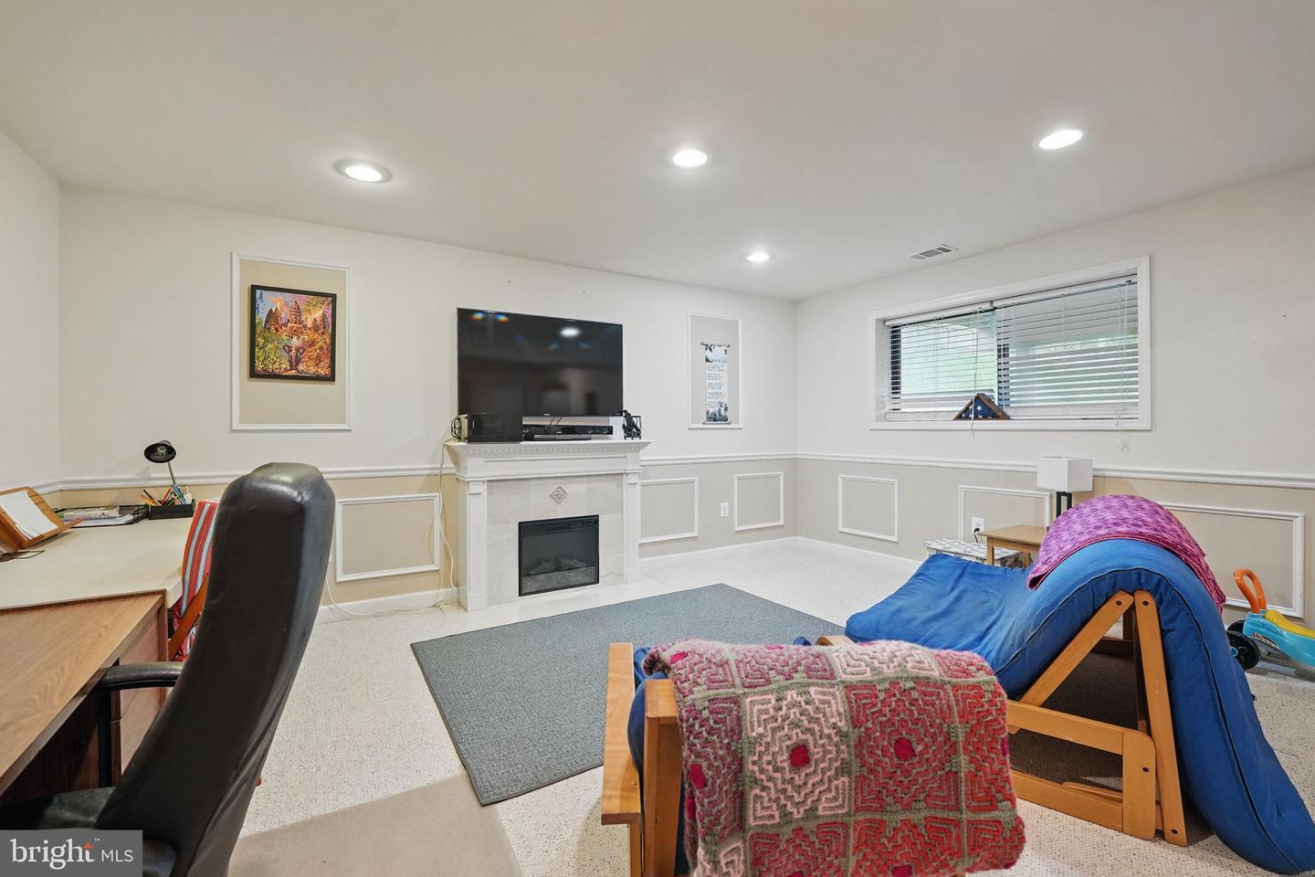 9601 TINSMITH LN, BURKE, Virginia 22015, 4 Bedrooms Bedrooms, ,3 BathroomsBathrooms,Residential,For sale,9601 TINSMITH LN,VAFX2236960 MLS # VAFX2236960