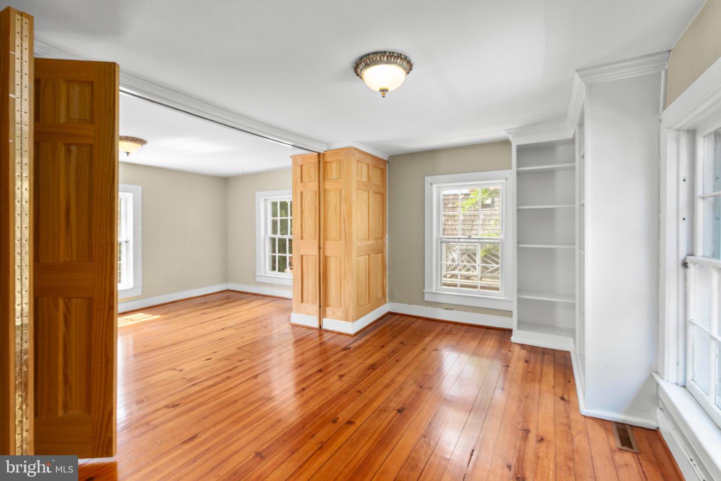 225 PRINCESS ANNE ST, FREDERICKSBURG, Virginia 22401, 4 Bedrooms Bedrooms, ,2 BathroomsBathrooms,Residential,For sale,225 PRINCESS ANNE ST,VAFB2008062 MLS # VAFB2008062