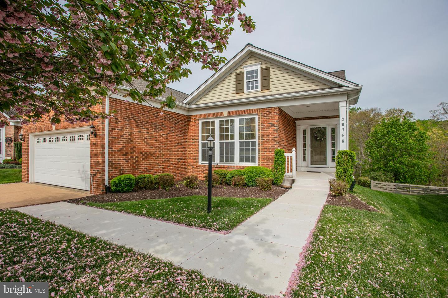 2036 CHELTENHAM CT, WOODBRIDGE, Virginia 22192, 3 Bedrooms Bedrooms, ,3 BathroomsBathrooms,Residential,For sale,2036 CHELTENHAM CT,VAPW2093150 MLS # VAPW2093150