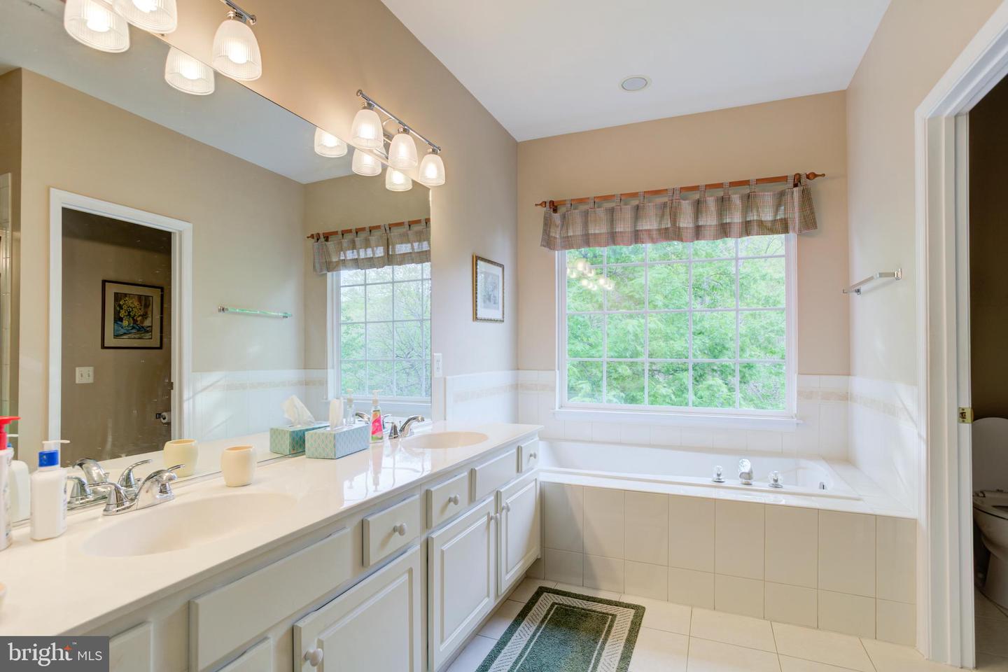2036 CHELTENHAM CT, WOODBRIDGE, Virginia 22192, 3 Bedrooms Bedrooms, ,3 BathroomsBathrooms,Residential,For sale,2036 CHELTENHAM CT,VAPW2093150 MLS # VAPW2093150