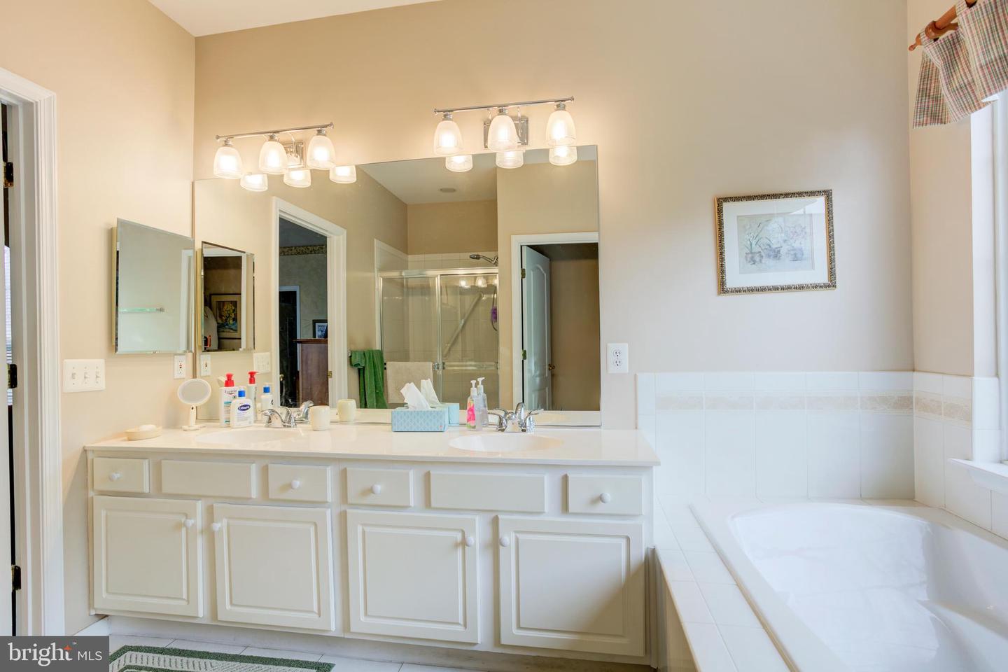 2036 CHELTENHAM CT, WOODBRIDGE, Virginia 22192, 3 Bedrooms Bedrooms, ,3 BathroomsBathrooms,Residential,For sale,2036 CHELTENHAM CT,VAPW2093150 MLS # VAPW2093150