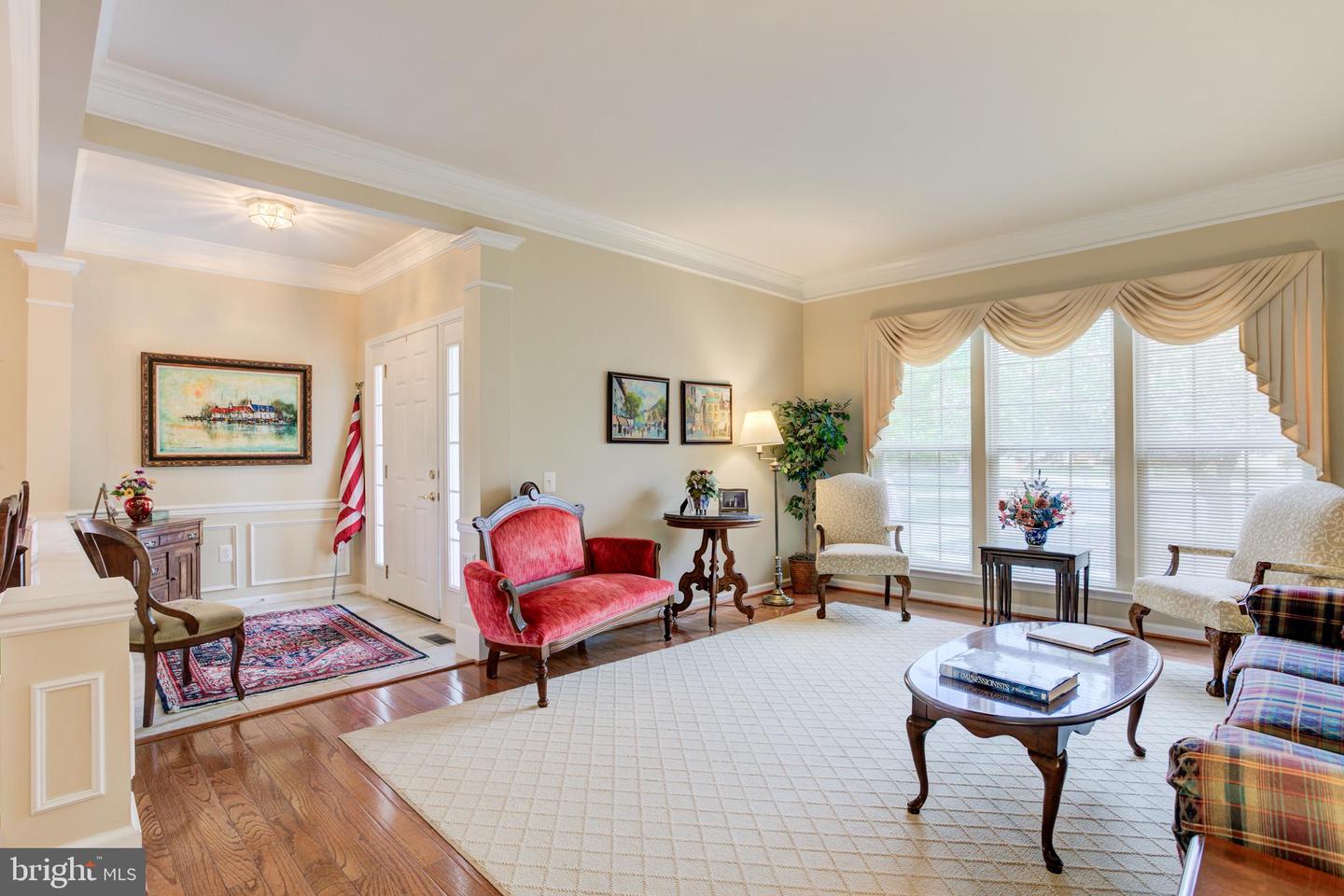 2036 CHELTENHAM CT, WOODBRIDGE, Virginia 22192, 3 Bedrooms Bedrooms, ,3 BathroomsBathrooms,Residential,For sale,2036 CHELTENHAM CT,VAPW2093150 MLS # VAPW2093150