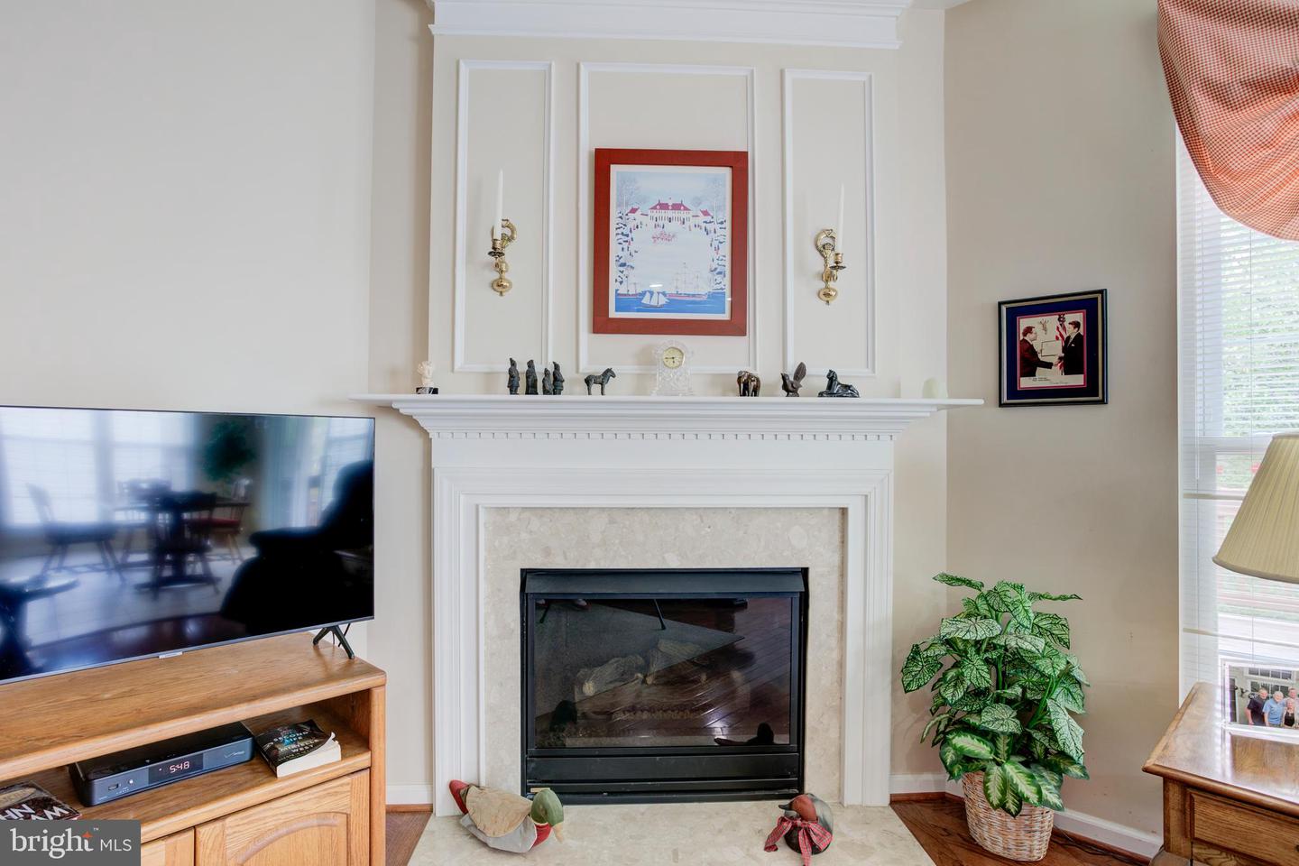 2036 CHELTENHAM CT, WOODBRIDGE, Virginia 22192, 3 Bedrooms Bedrooms, ,3 BathroomsBathrooms,Residential,For sale,2036 CHELTENHAM CT,VAPW2093150 MLS # VAPW2093150