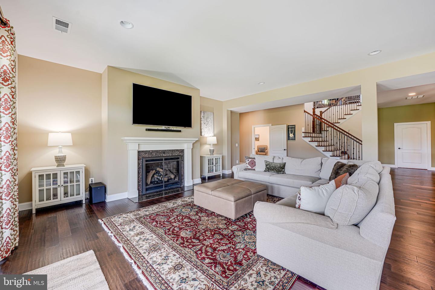 23070 WELBOURNE WALK CT, ASHBURN, Virginia 20148, 4 Bedrooms Bedrooms, ,4 BathroomsBathrooms,Residential,For sale,23070 WELBOURNE WALK CT,VALO2094756 MLS # VALO2094756