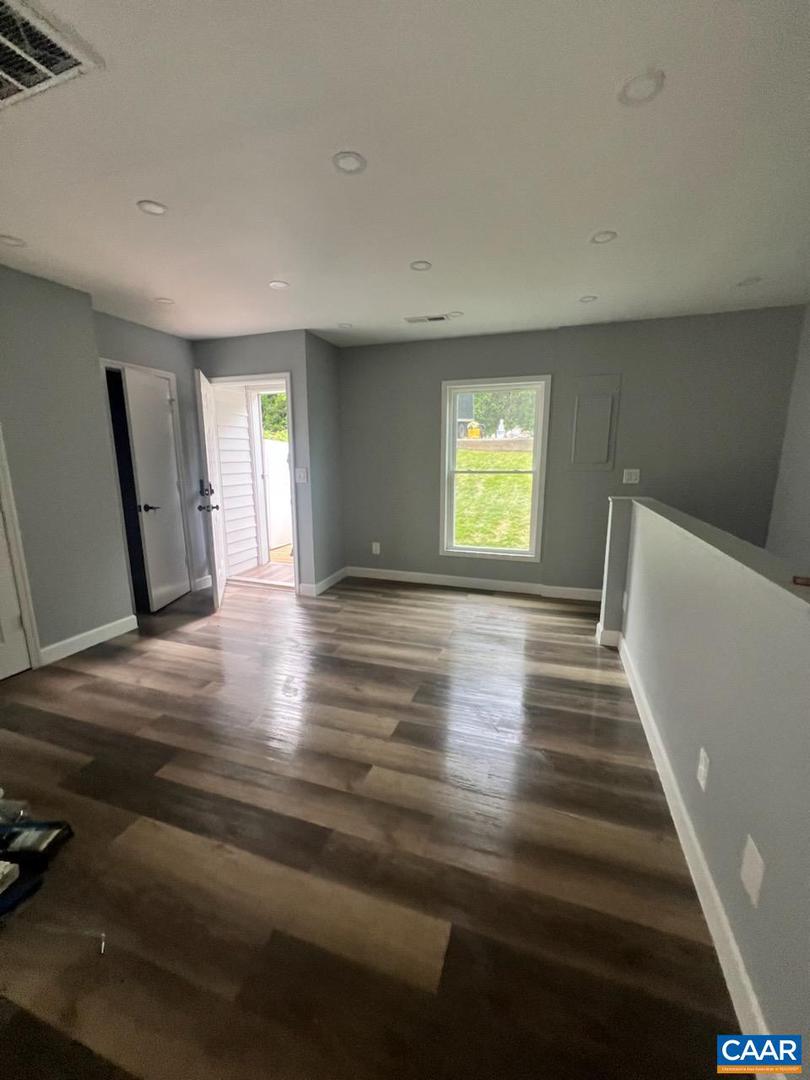 530 CLEVELAND AVE, CHARLOTTESVILLE, Virginia 22903, 6 Bedrooms Bedrooms, ,2 BathroomsBathrooms,Residential,For sale,530 CLEVELAND AVE,663782 MLS # 663782