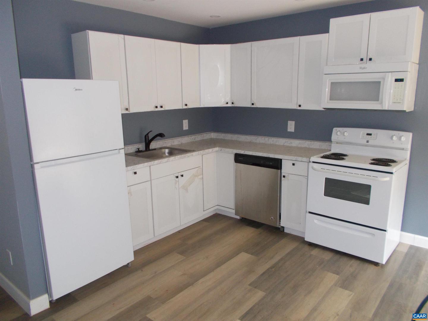 530 CLEVELAND AVE, CHARLOTTESVILLE, Virginia 22903, 6 Bedrooms Bedrooms, ,2 BathroomsBathrooms,Residential,For sale,530 CLEVELAND AVE,663782 MLS # 663782