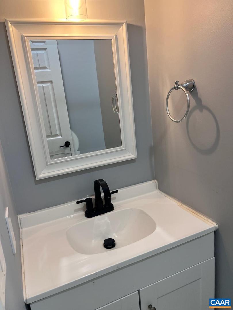 530 CLEVELAND AVE, CHARLOTTESVILLE, Virginia 22903, 6 Bedrooms Bedrooms, ,2 BathroomsBathrooms,Residential,For sale,530 CLEVELAND AVE,663782 MLS # 663782