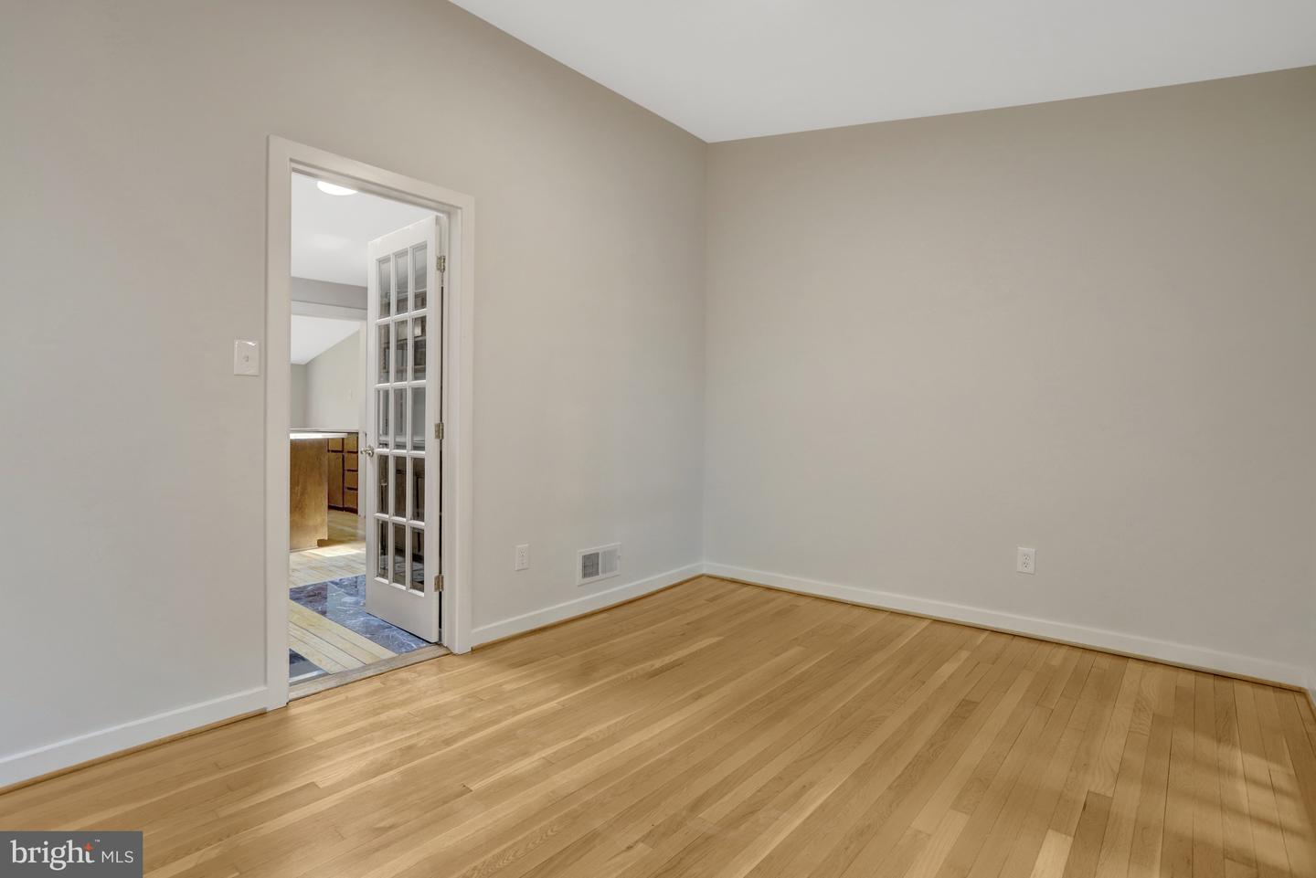 4605 MILLBURN CT, ALEXANDRIA, Virginia 22309, 4 Bedrooms Bedrooms, ,4 BathroomsBathrooms,Residential,For sale,4605 MILLBURN CT,VAFX2236814 MLS # VAFX2236814
