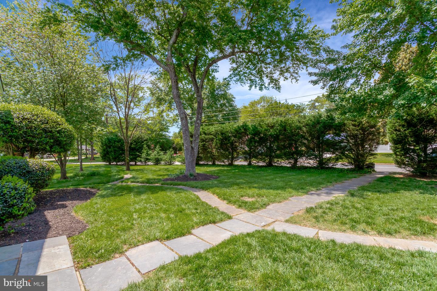 4605 MILLBURN CT, ALEXANDRIA, Virginia 22309, 4 Bedrooms Bedrooms, ,4 BathroomsBathrooms,Residential,For sale,4605 MILLBURN CT,VAFX2236814 MLS # VAFX2236814