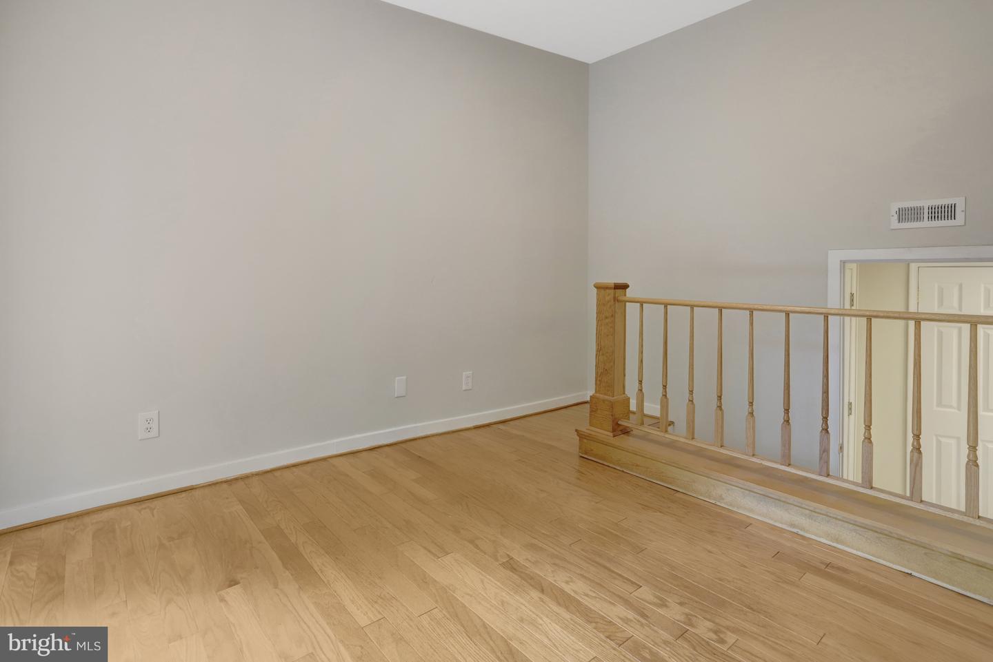 4605 MILLBURN CT, ALEXANDRIA, Virginia 22309, 4 Bedrooms Bedrooms, ,4 BathroomsBathrooms,Residential,For sale,4605 MILLBURN CT,VAFX2236814 MLS # VAFX2236814