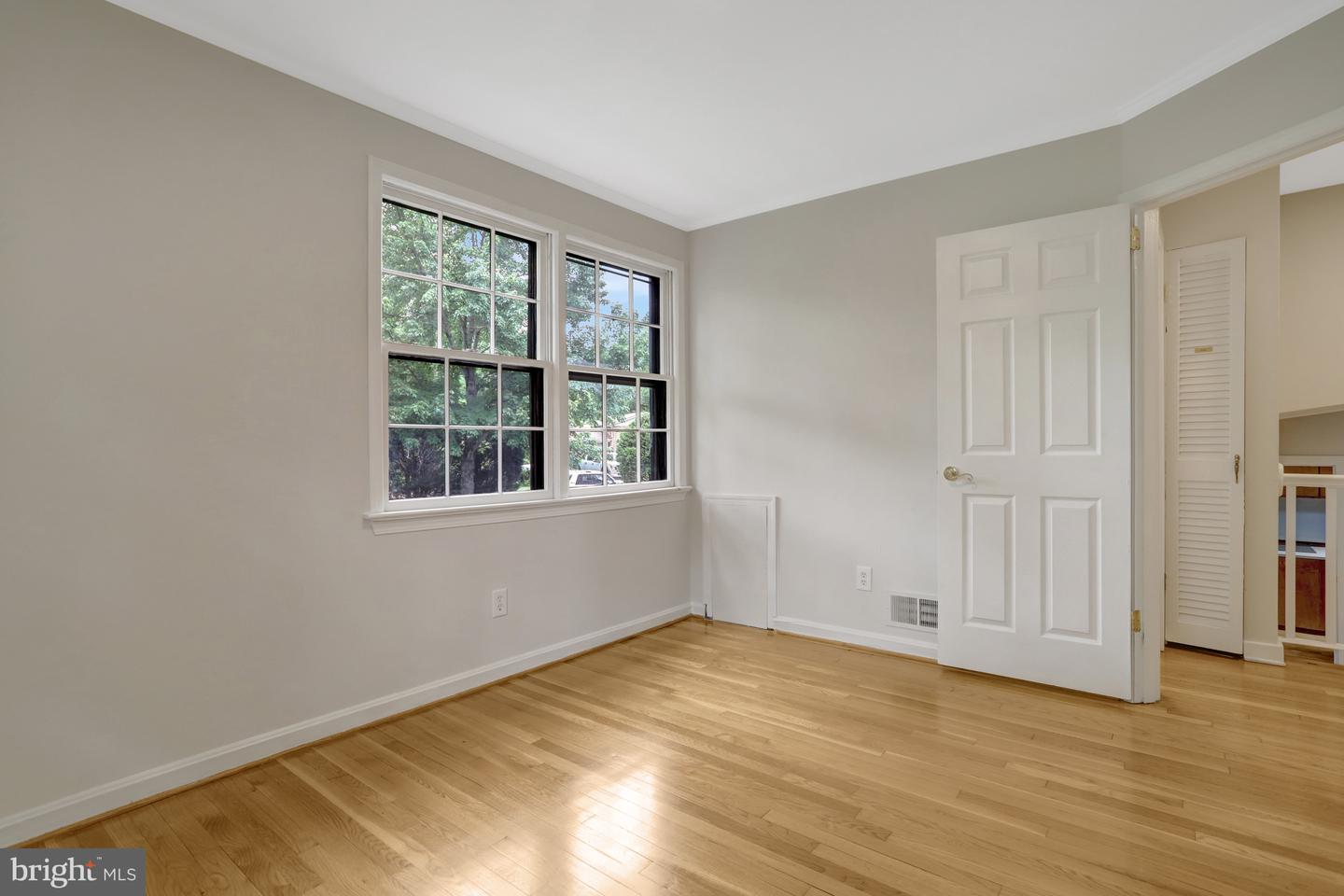 4605 MILLBURN CT, ALEXANDRIA, Virginia 22309, 4 Bedrooms Bedrooms, ,4 BathroomsBathrooms,Residential,For sale,4605 MILLBURN CT,VAFX2236814 MLS # VAFX2236814