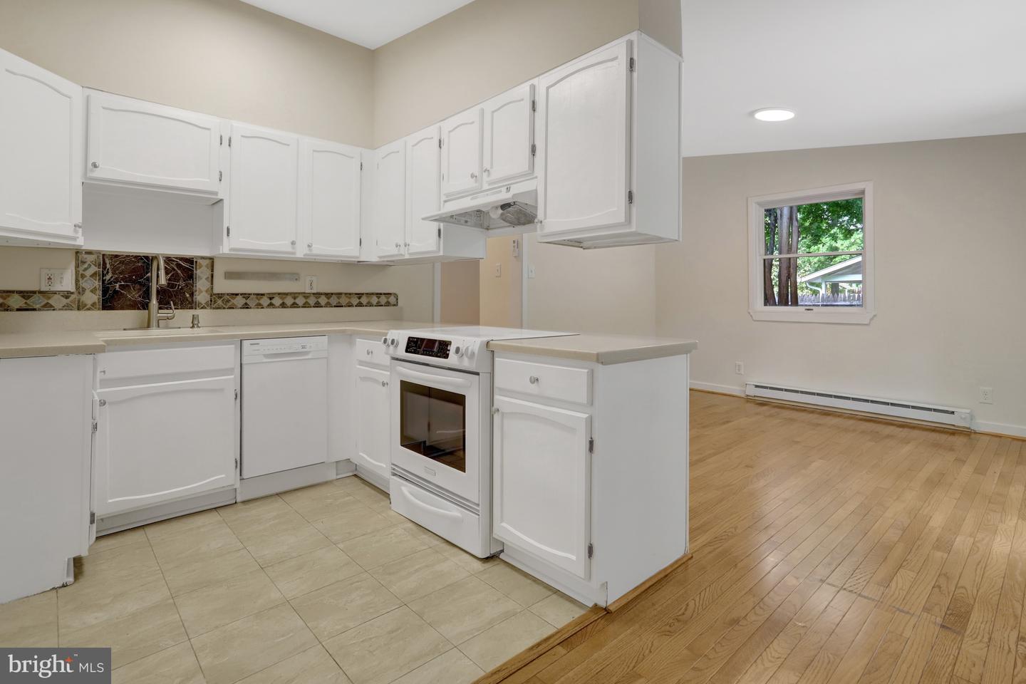4605 MILLBURN CT, ALEXANDRIA, Virginia 22309, 4 Bedrooms Bedrooms, ,4 BathroomsBathrooms,Residential,For sale,4605 MILLBURN CT,VAFX2236814 MLS # VAFX2236814