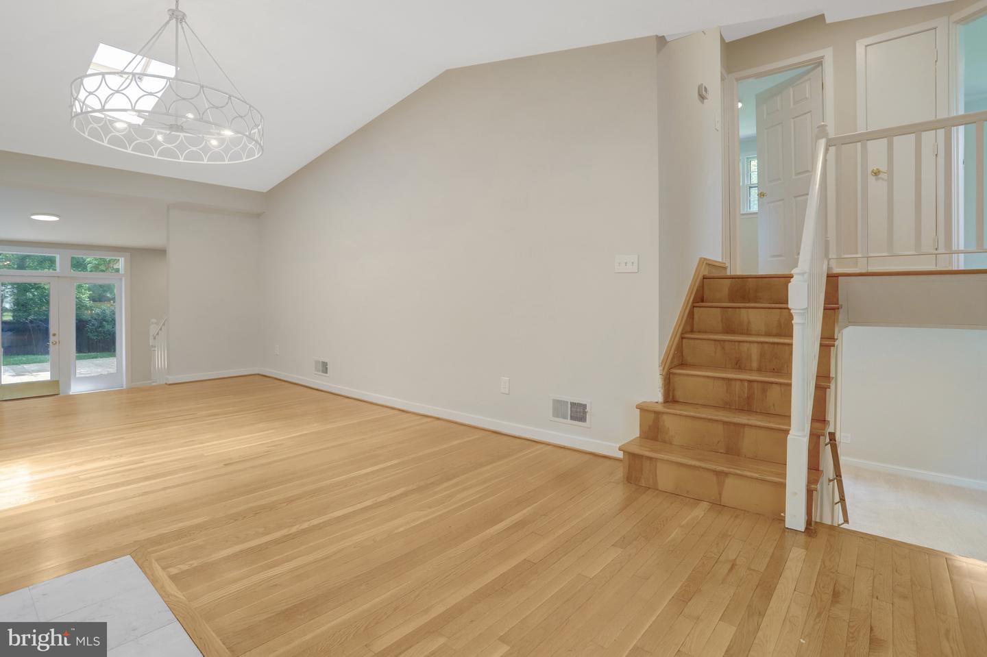 4605 MILLBURN CT, ALEXANDRIA, Virginia 22309, 4 Bedrooms Bedrooms, ,4 BathroomsBathrooms,Residential,For sale,4605 MILLBURN CT,VAFX2236814 MLS # VAFX2236814
