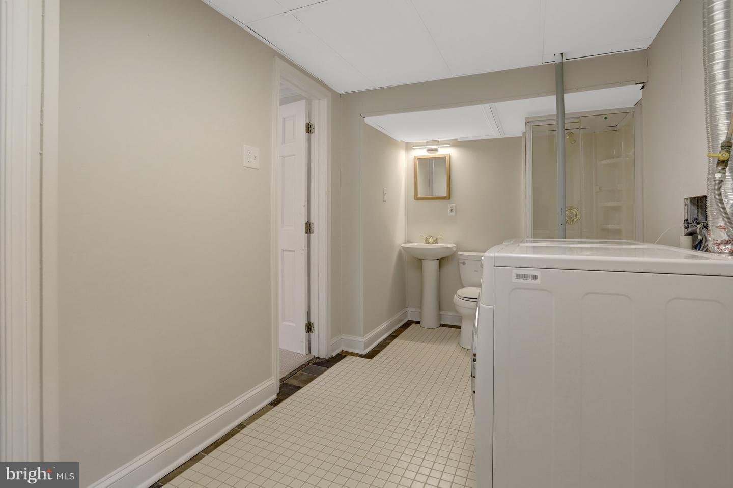 4605 MILLBURN CT, ALEXANDRIA, Virginia 22309, 4 Bedrooms Bedrooms, ,4 BathroomsBathrooms,Residential,For sale,4605 MILLBURN CT,VAFX2236814 MLS # VAFX2236814