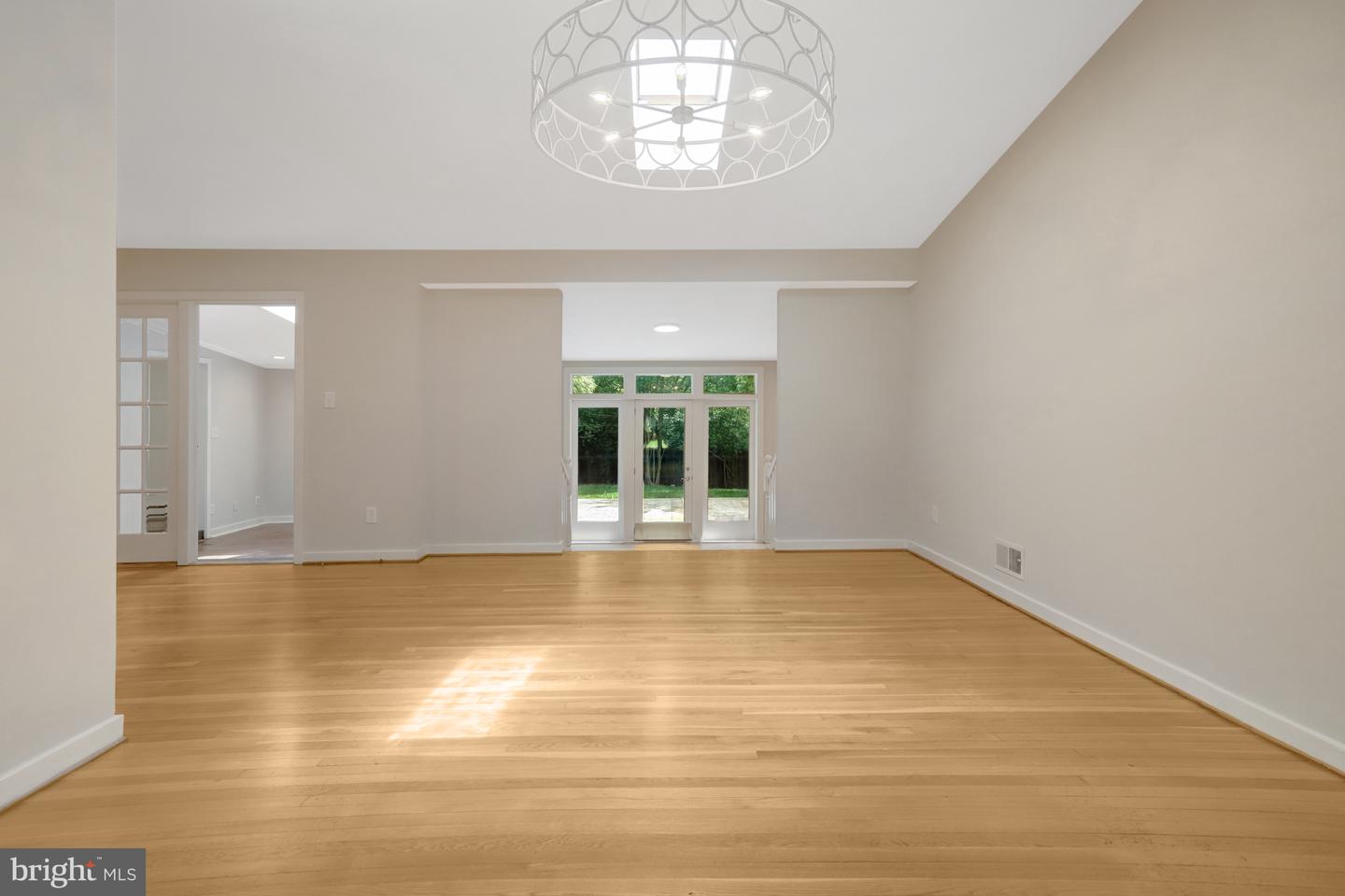4605 MILLBURN CT, ALEXANDRIA, Virginia 22309, 4 Bedrooms Bedrooms, ,4 BathroomsBathrooms,Residential,For sale,4605 MILLBURN CT,VAFX2236814 MLS # VAFX2236814