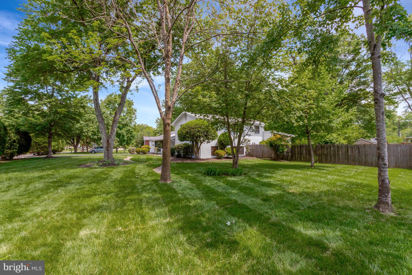 4605 MILLBURN CT, ALEXANDRIA, Virginia 22309, 4 Bedrooms Bedrooms, ,4 BathroomsBathrooms,Residential,For sale,4605 MILLBURN CT,VAFX2236814 MLS # VAFX2236814