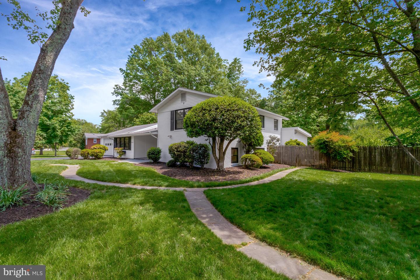 4605 MILLBURN CT, ALEXANDRIA, Virginia 22309, 4 Bedrooms Bedrooms, ,4 BathroomsBathrooms,Residential,For sale,4605 MILLBURN CT,VAFX2236814 MLS # VAFX2236814