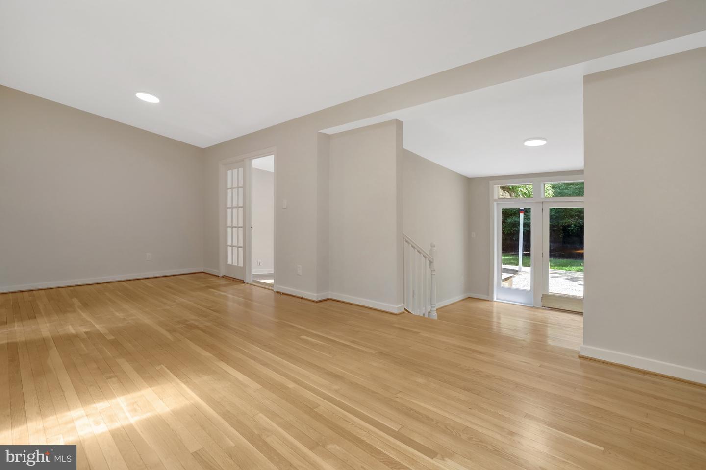 4605 MILLBURN CT, ALEXANDRIA, Virginia 22309, 4 Bedrooms Bedrooms, ,4 BathroomsBathrooms,Residential,For sale,4605 MILLBURN CT,VAFX2236814 MLS # VAFX2236814
