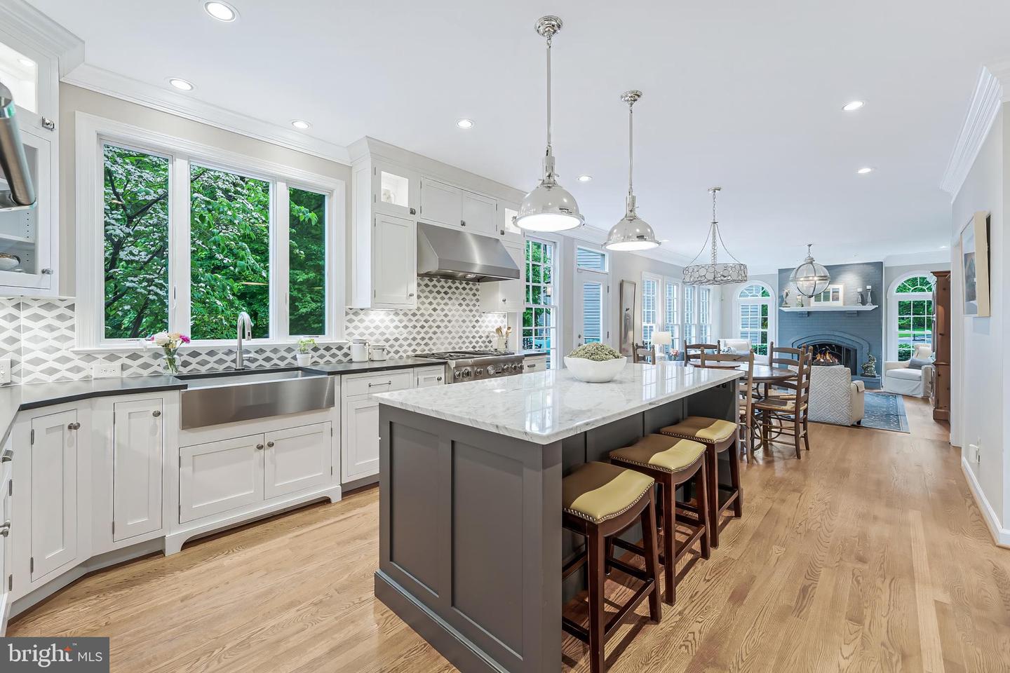 47024 BERWICK CT, STERLING, Virginia 20165, 5 Bedrooms Bedrooms, ,4 BathroomsBathrooms,Residential,For sale,47024 BERWICK CT,VALO2094768 MLS # VALO2094768