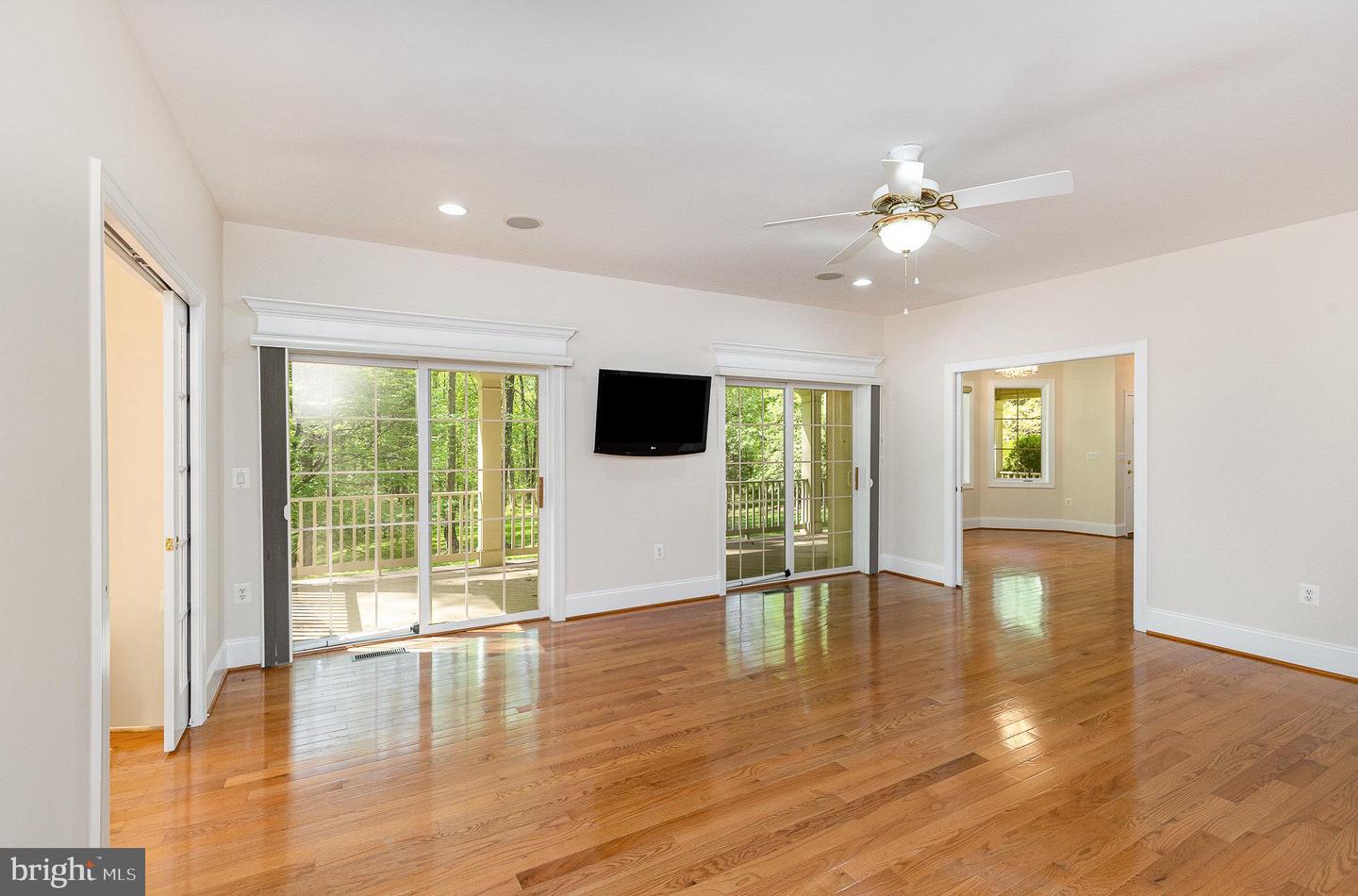 121 MARLBOROUGH POINT RD, STAFFORD, Virginia 22554, 3 Bedrooms Bedrooms, 17 Rooms Rooms,3 BathroomsBathrooms,Residential,For sale,121 MARLBOROUGH POINT RD,VAST2038190 MLS # VAST2038190