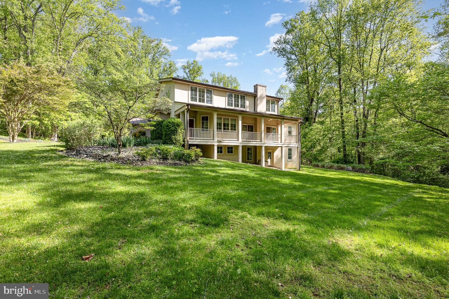 121 MARLBOROUGH POINT RD, STAFFORD, Virginia 22554, 3 Bedrooms Bedrooms, 17 Rooms Rooms,3 BathroomsBathrooms,Residential,For sale,121 MARLBOROUGH POINT RD,VAST2038190 MLS # VAST2038190