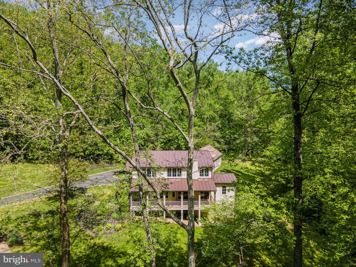 121 MARLBOROUGH POINT RD, STAFFORD, Virginia 22554, 3 Bedrooms Bedrooms, 17 Rooms Rooms,3 BathroomsBathrooms,Residential,For sale,121 MARLBOROUGH POINT RD,VAST2038190 MLS # VAST2038190