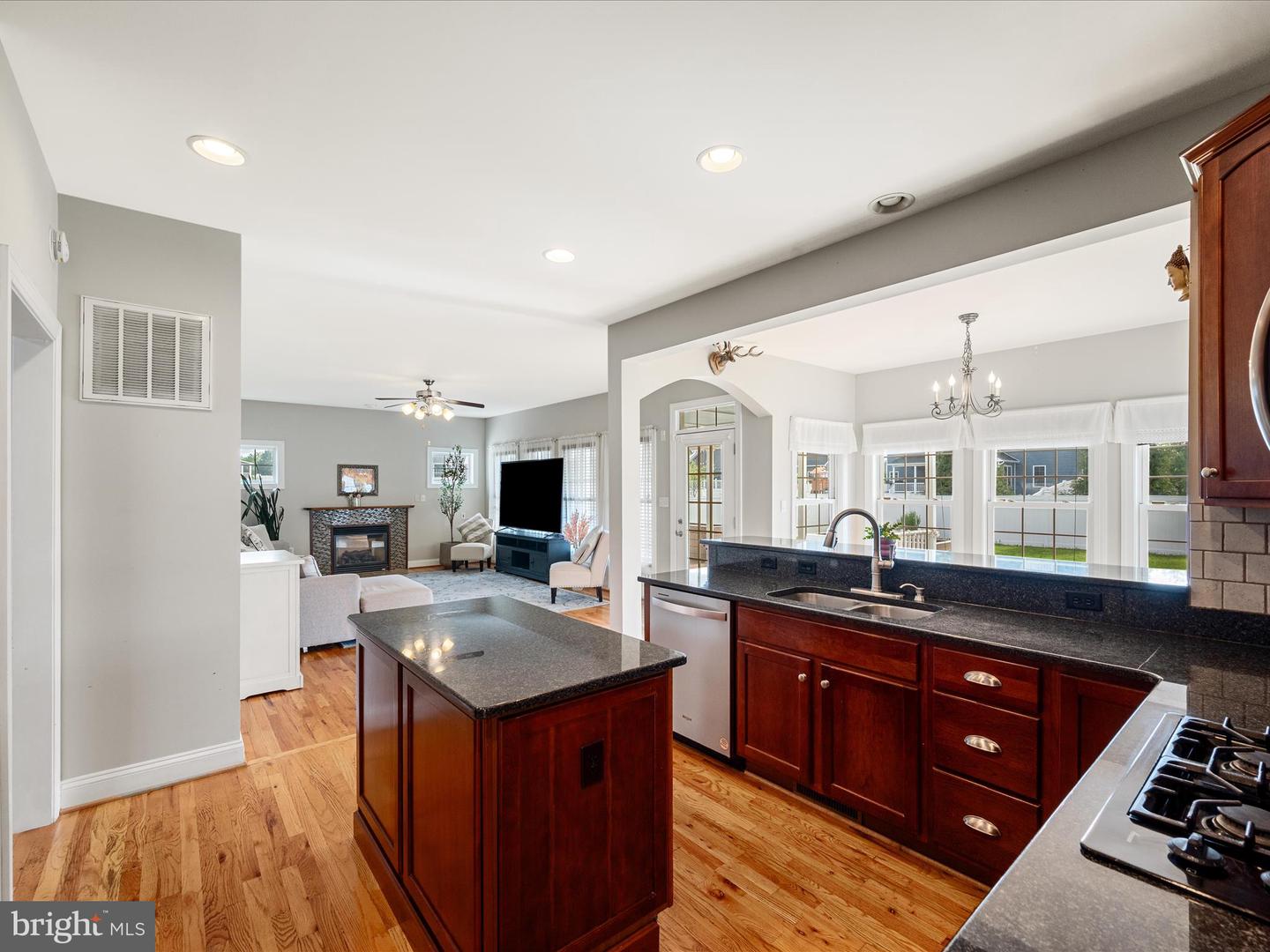 226 TAGGART DR, WINCHESTER, Virginia 22602, 4 Bedrooms Bedrooms, 12 Rooms Rooms,3 BathroomsBathrooms,Residential,For sale,226 TAGGART DR,VAFV2033686 MLS # VAFV2033686