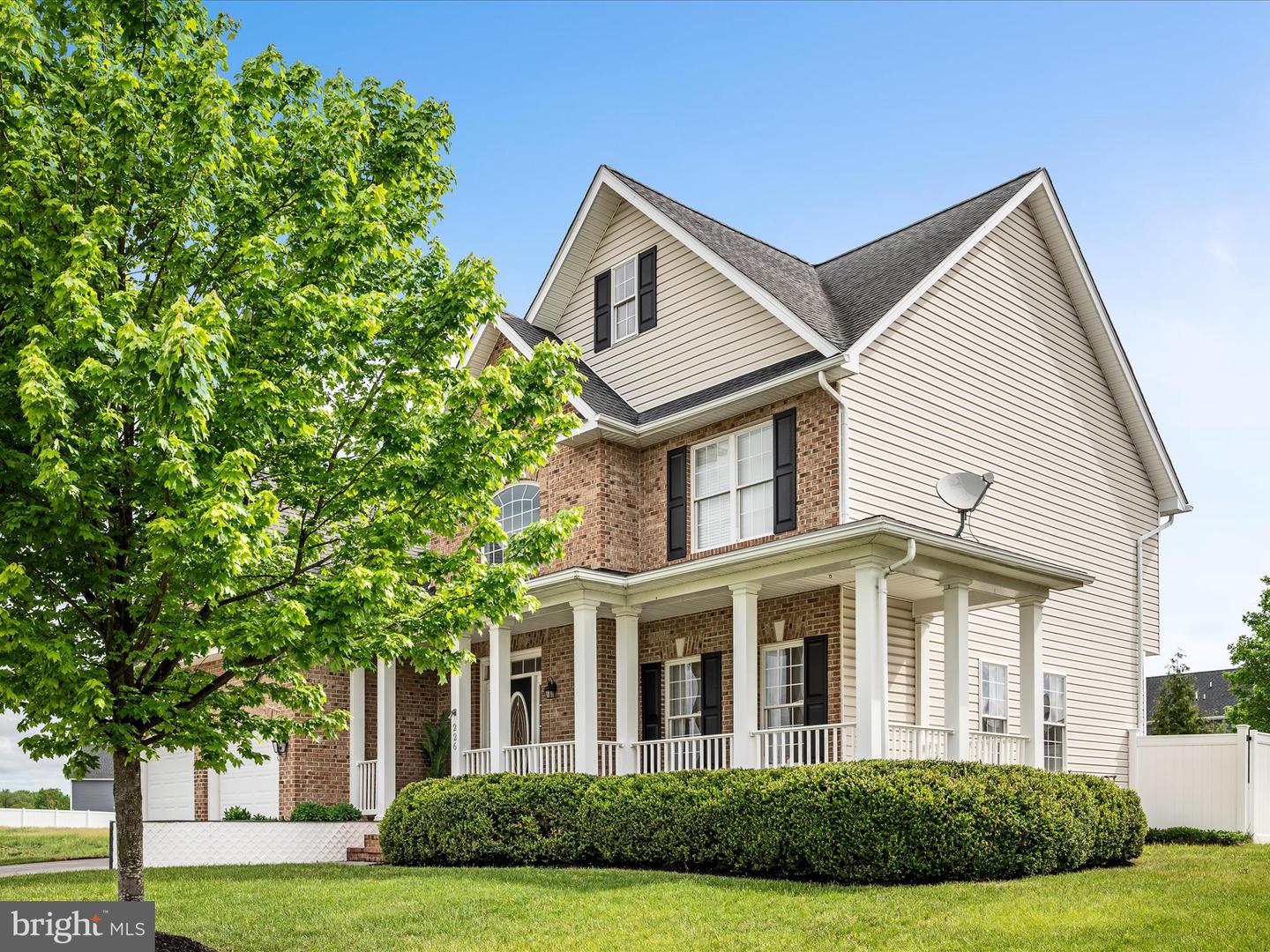 226 TAGGART DR, WINCHESTER, Virginia 22602, 4 Bedrooms Bedrooms, 12 Rooms Rooms,3 BathroomsBathrooms,Residential,For sale,226 TAGGART DR,VAFV2033686 MLS # VAFV2033686